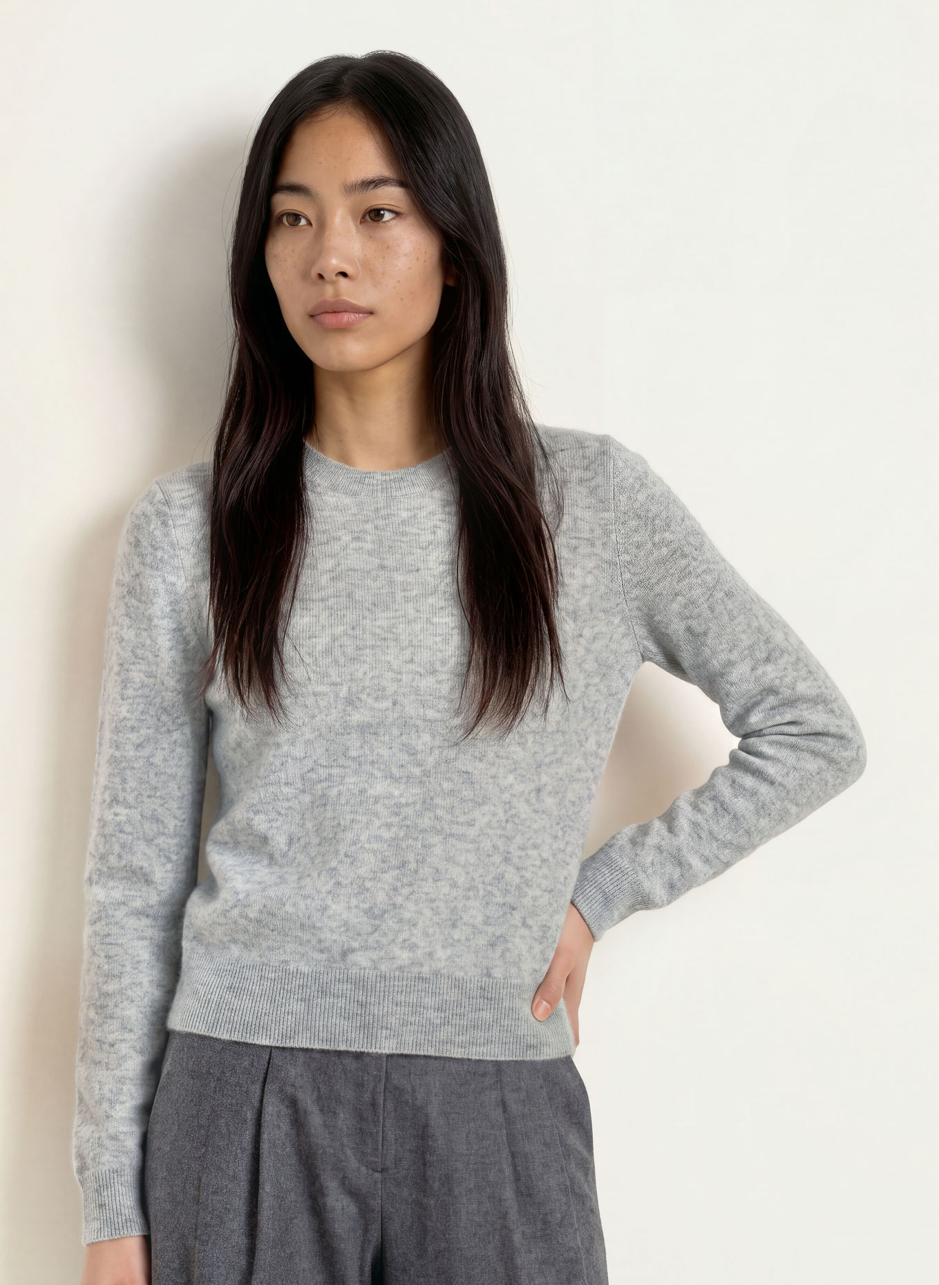 REPEAT Cashmere sweater: GRAY