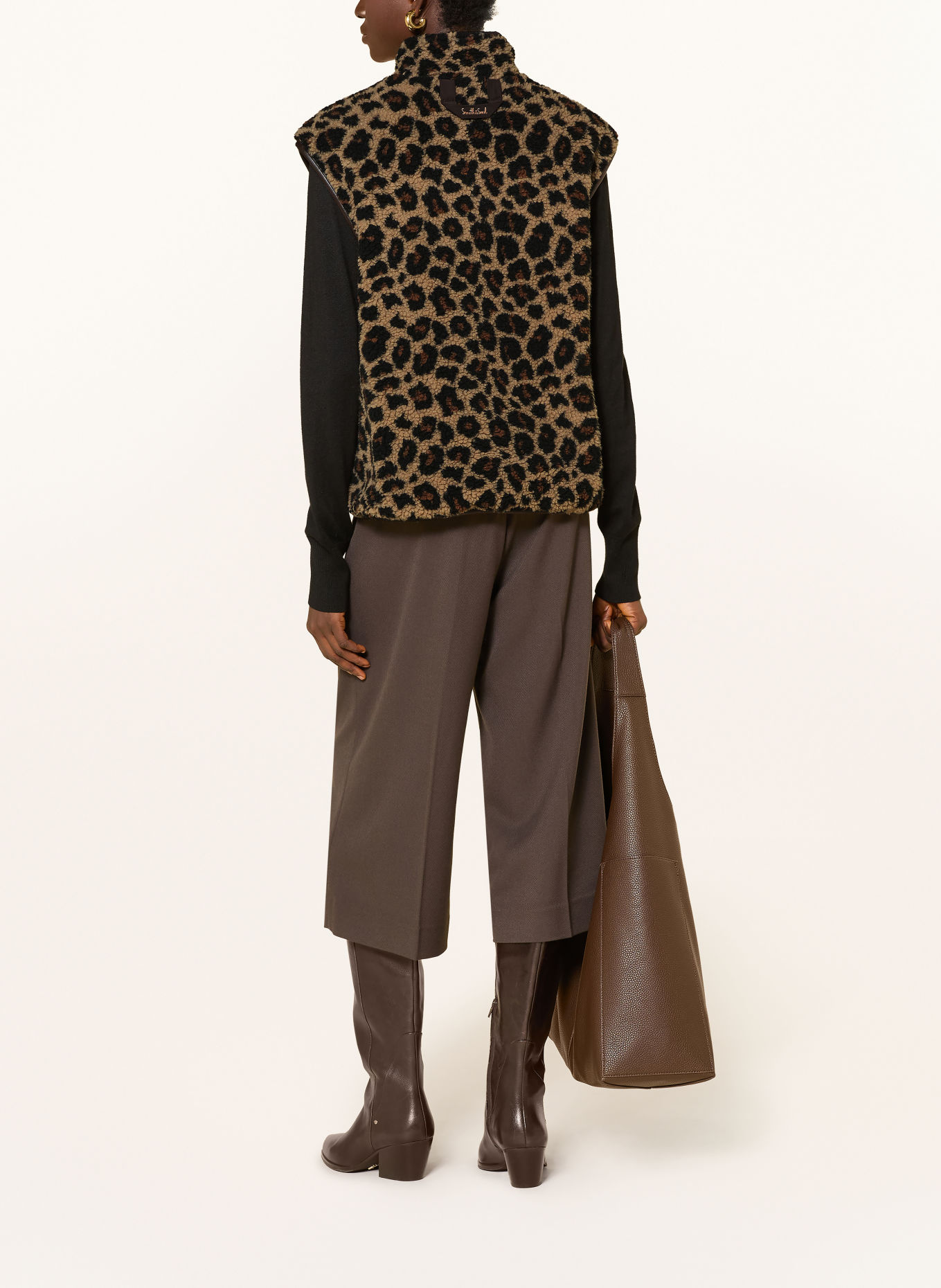 Smith & Soul Vendbar vest i teddypels: SORT / LYSEBRUN / BRUN