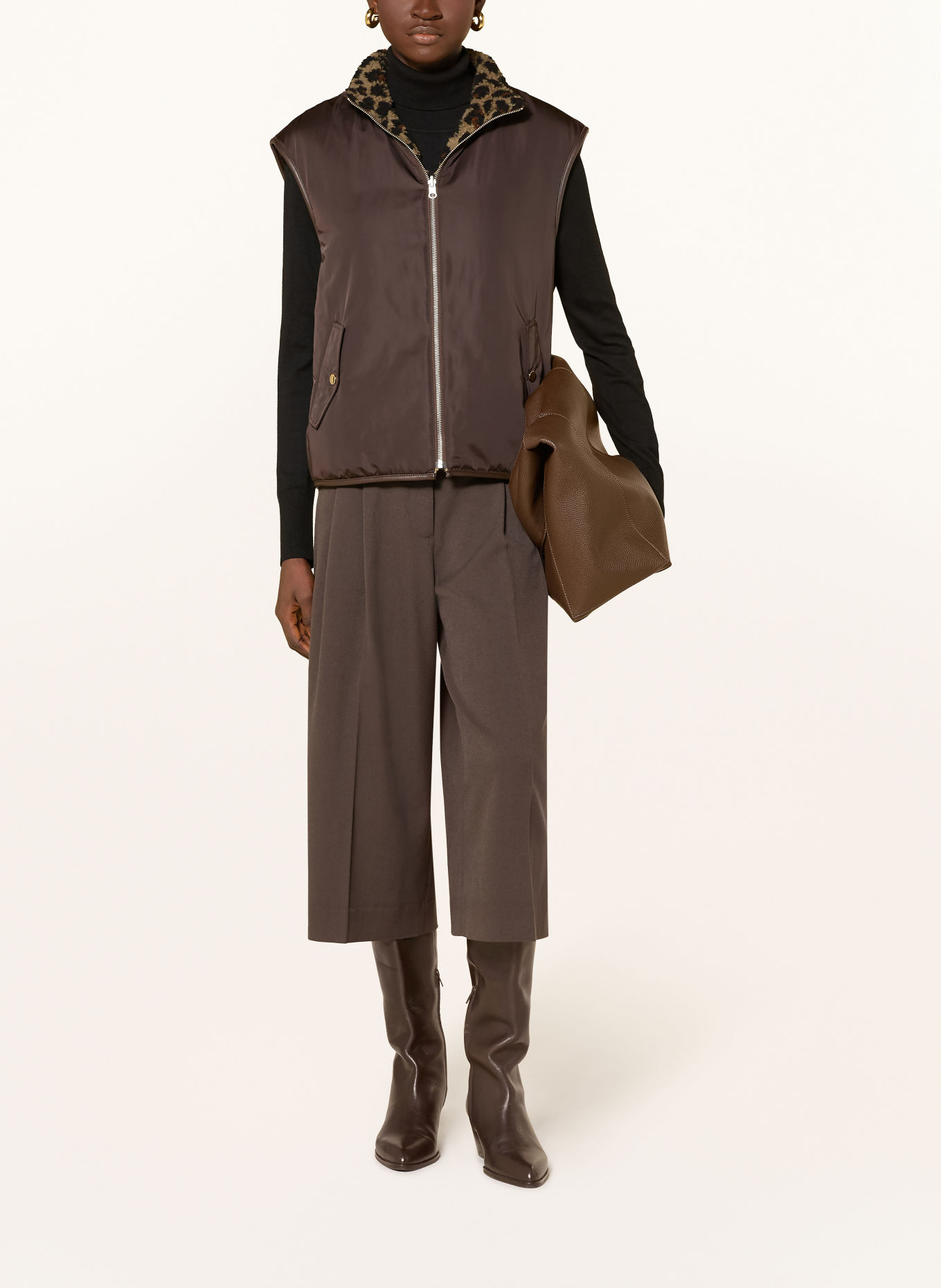 Smith & Soul Vendbar vest i teddypels: SORT / LYSEBRUN / BRUN