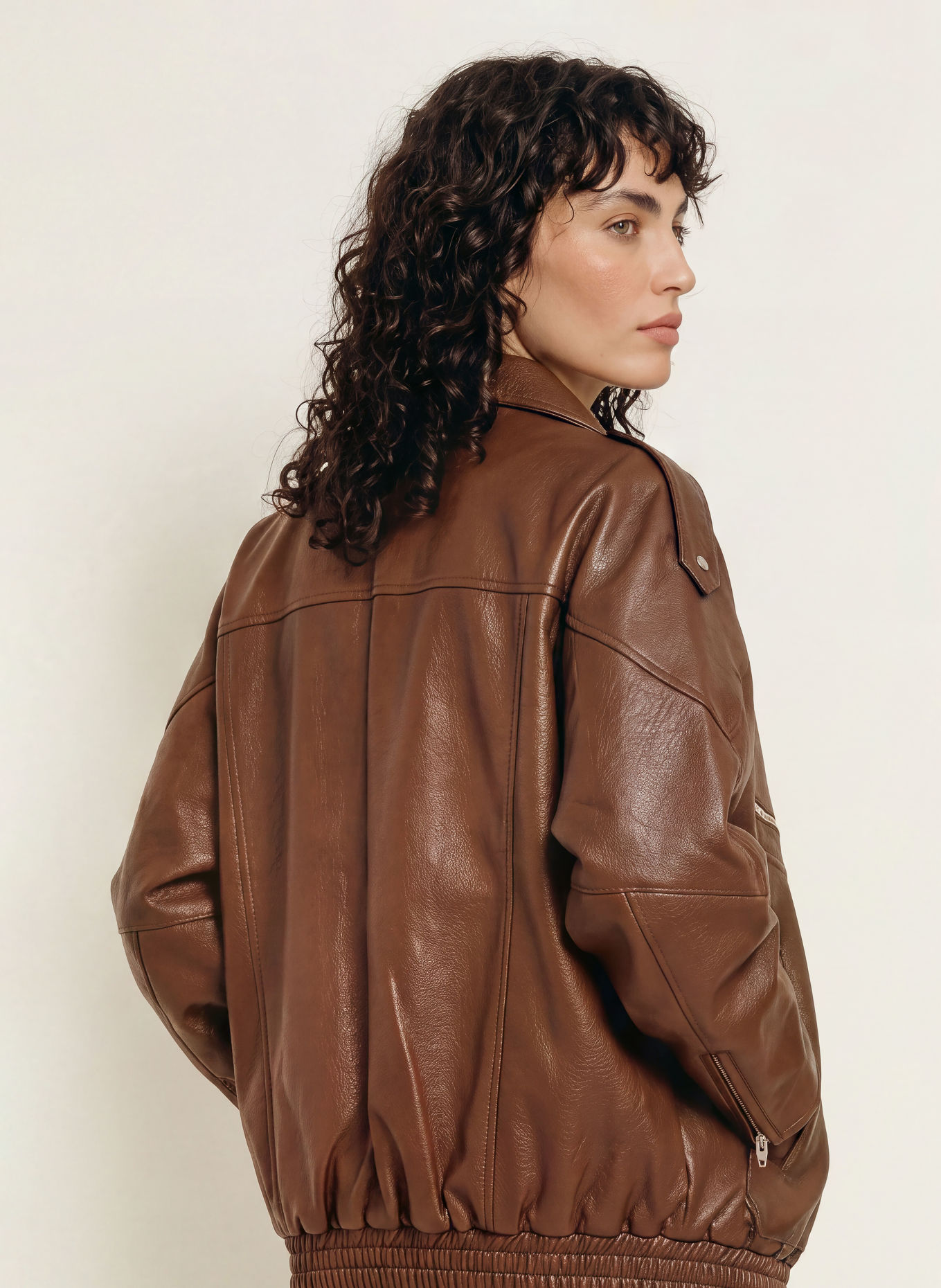 The Frankie Shop Blouson HUDSON in Lederoptik: BRAUN
