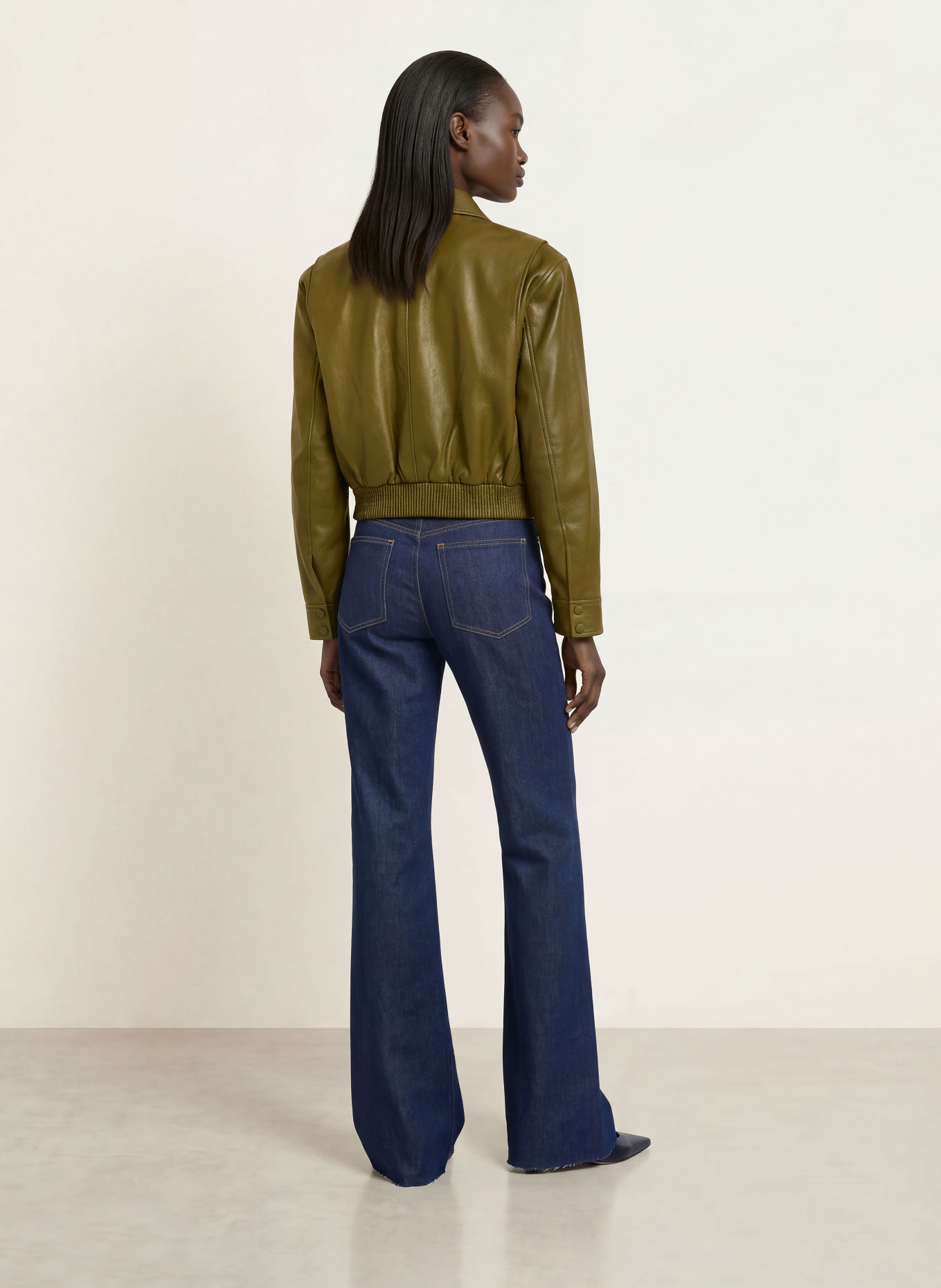 The Frankie Shop Blouson VAL in Lederoptik: KHAKI