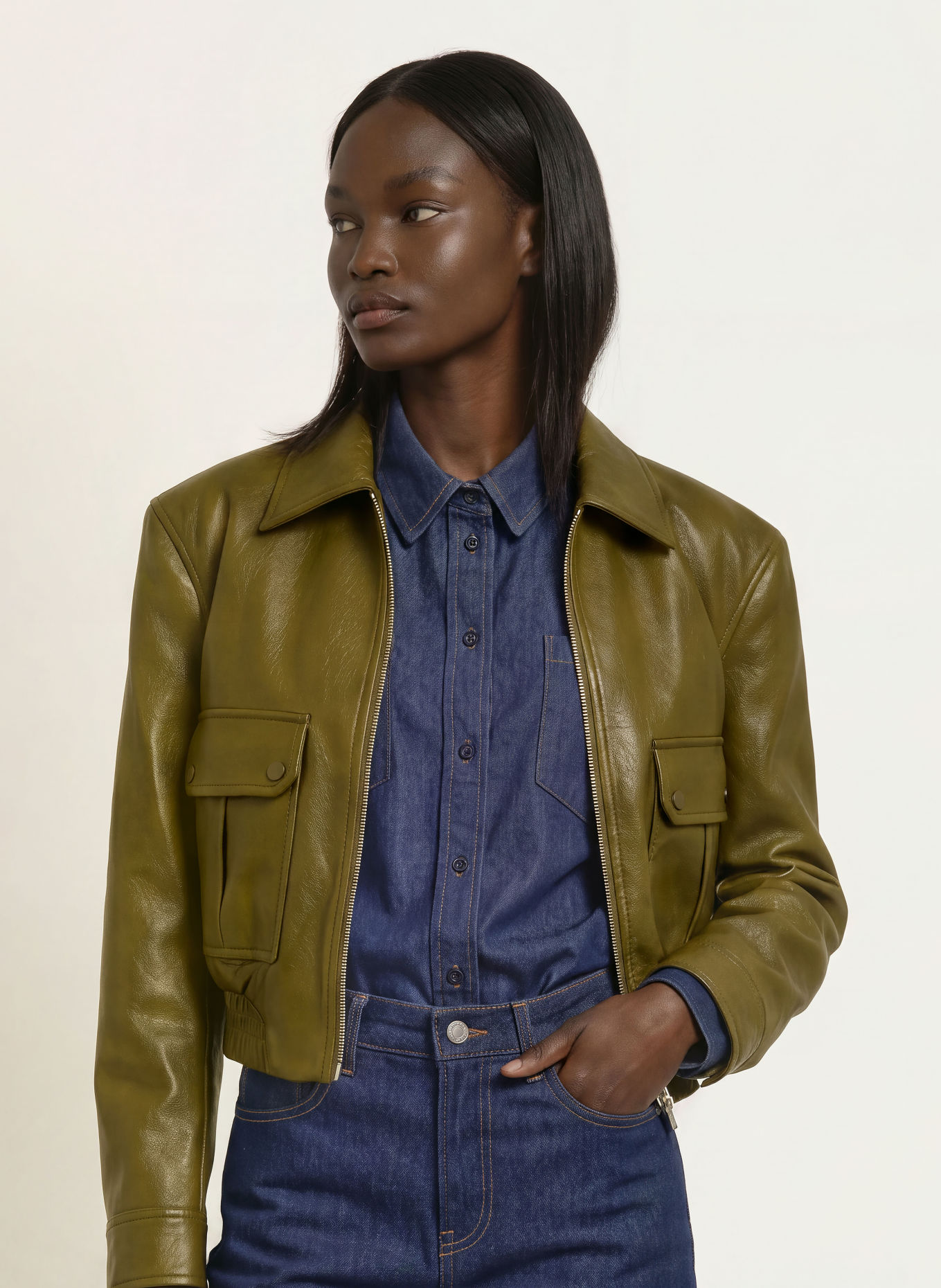 The Frankie Shop Blouson VAL in Lederoptik: KHAKI