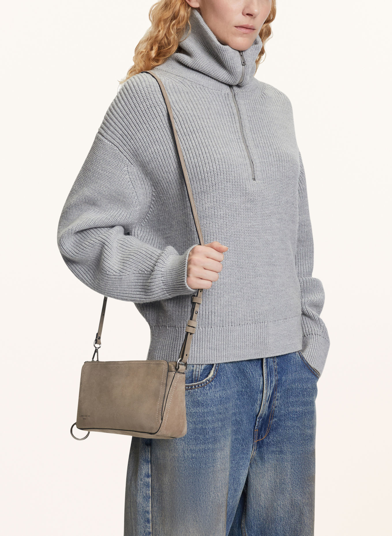 LIEBESKIND CLARICE II MEDIUM Crossbody Bag: TAUPE / SILVER