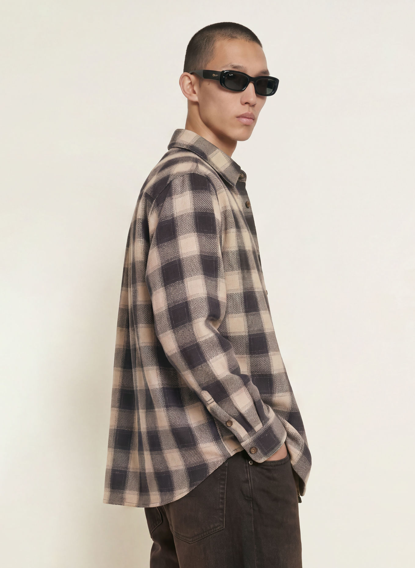 carhartt WIP DAYNE Comfort Fit Shirt: DARK BROWN / BEIGE