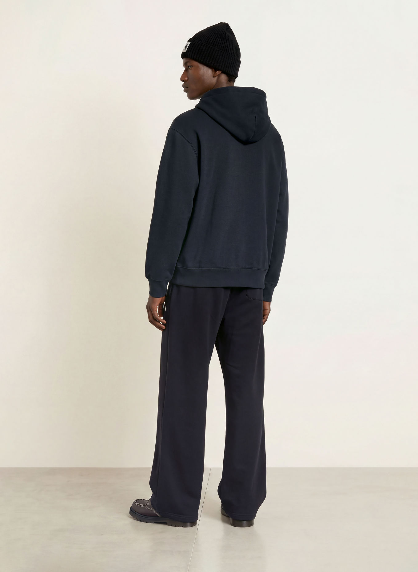 carhartt WIP Sweatpants: DUNKELBLAU