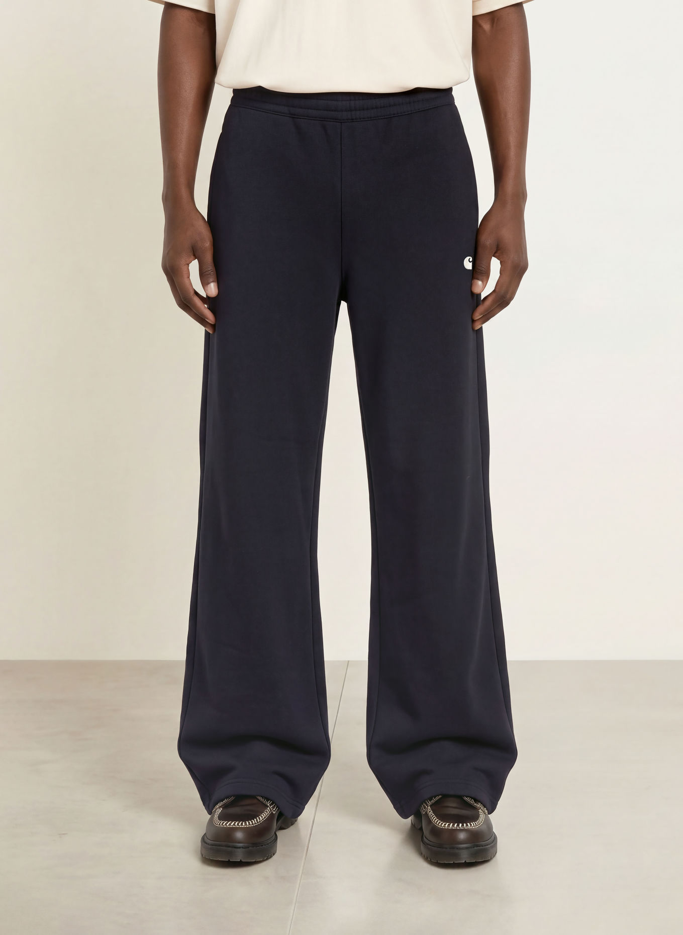 carhartt WIP Sweatpants: DUNKELBLAU