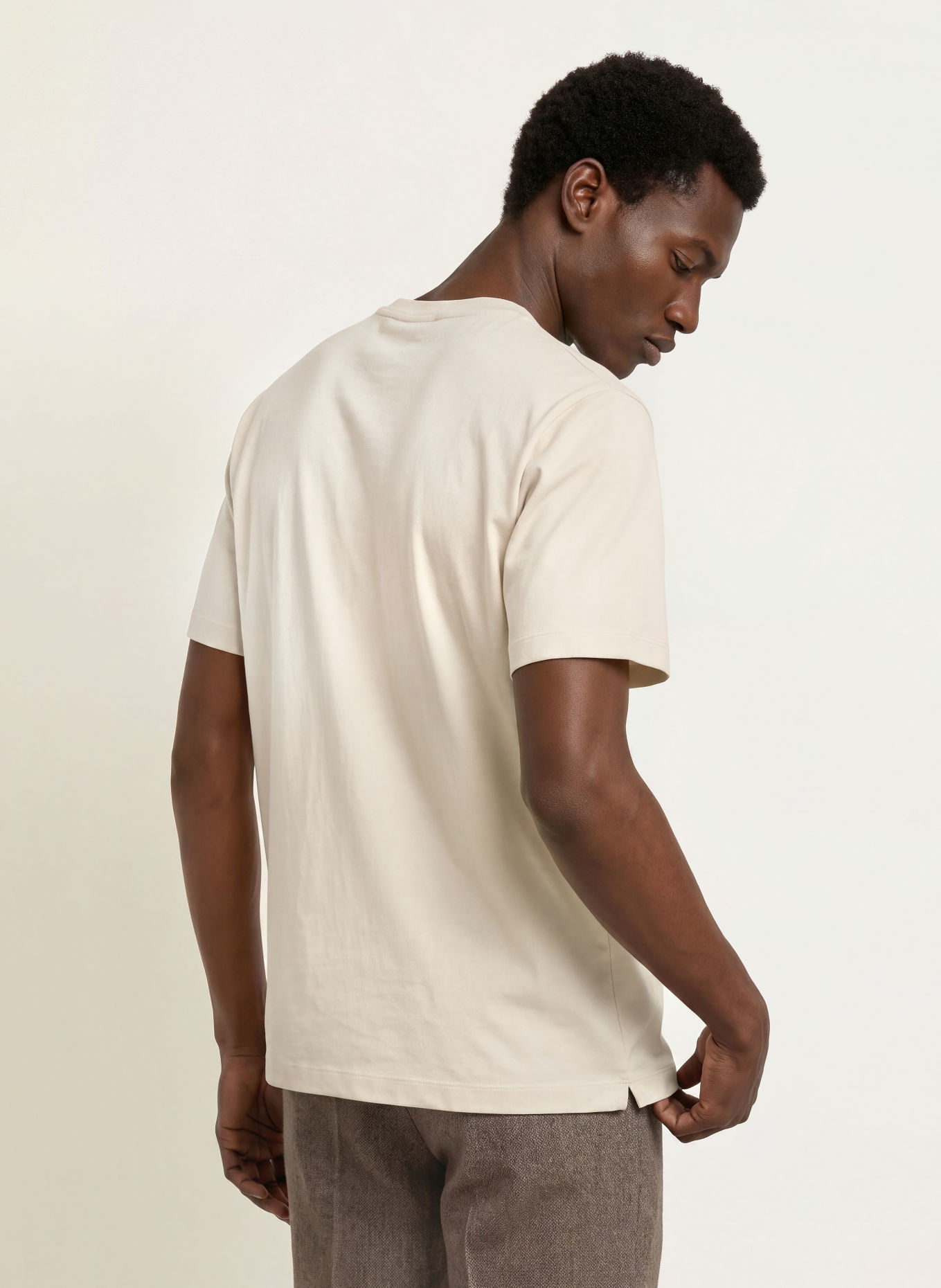 PROFUOMO T-shirt: ECRU