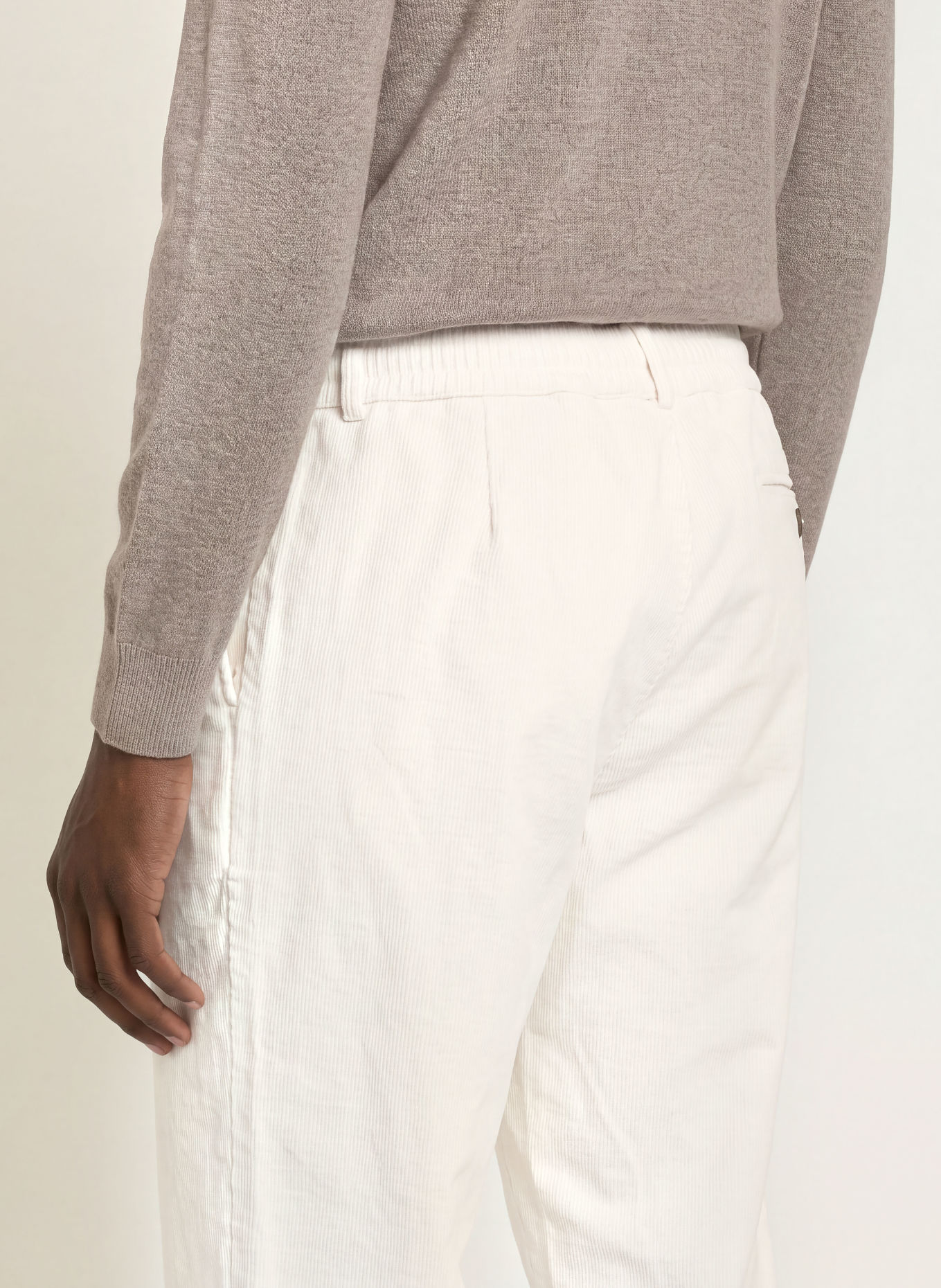 MAERZ MUENCHEN Pantaloni din velur de cordon, croială regular: CREM