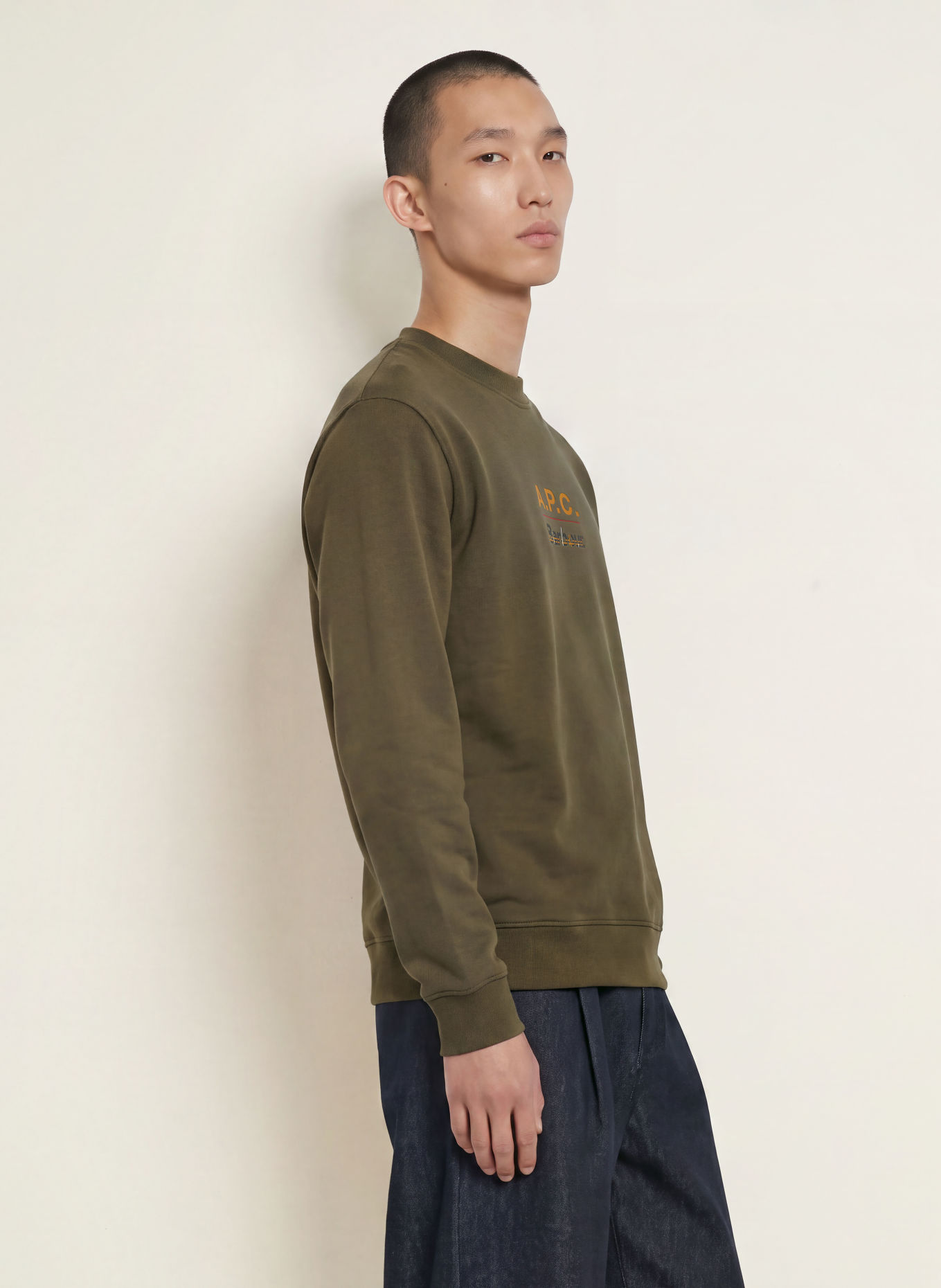 Barbour Sweatshirt: OLIV