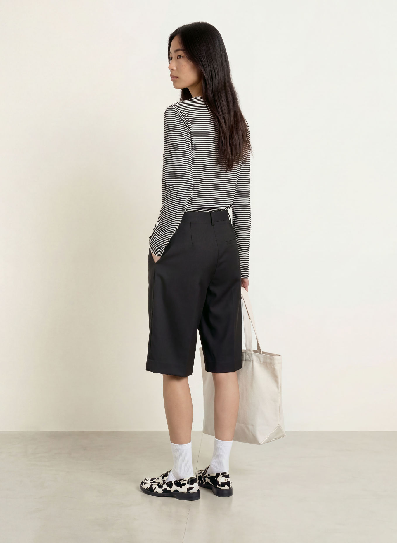ARMEDANGELS Longsleeve SLUB: SCHWARZ / WEISS