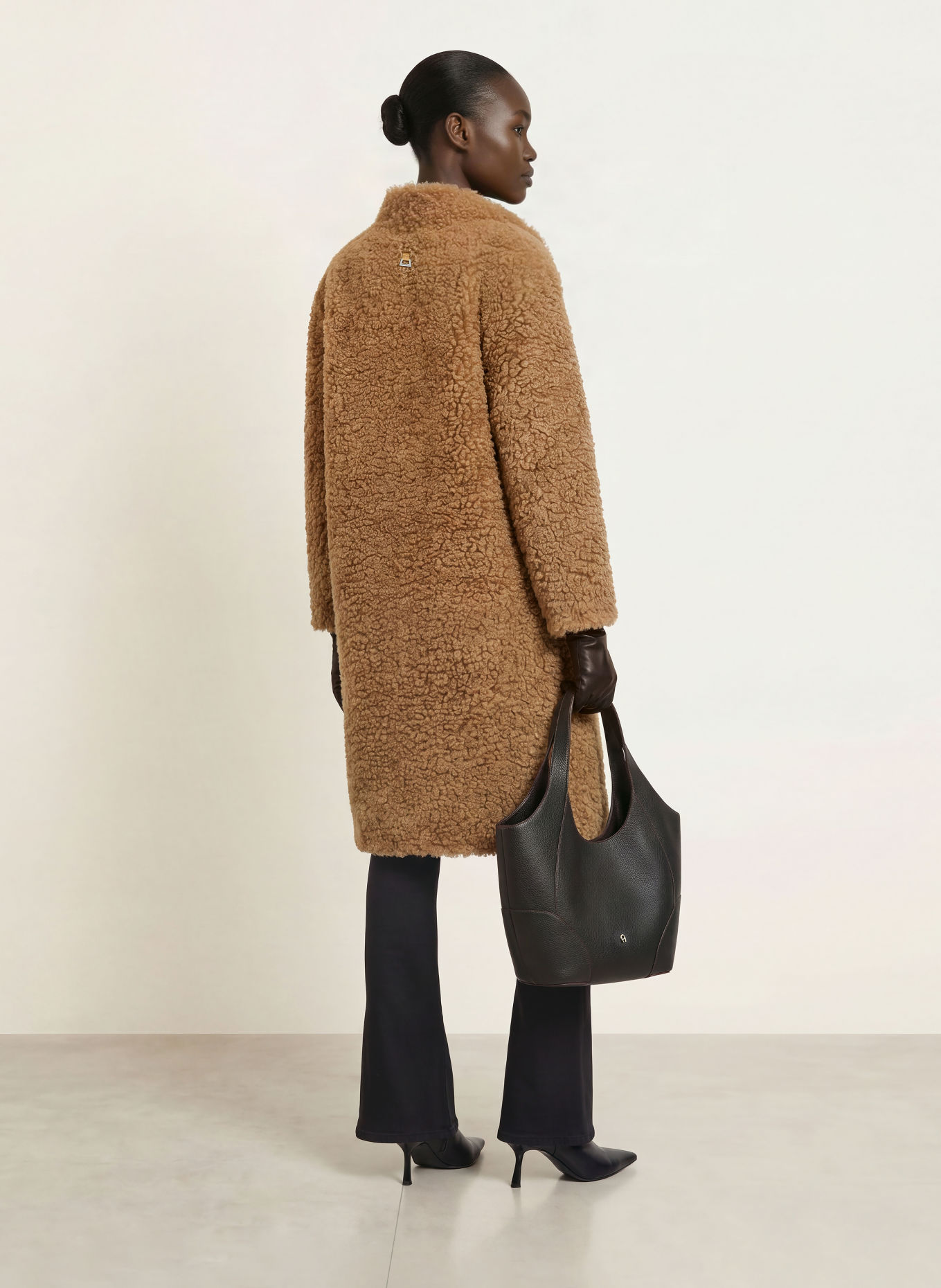APPARIS Manteau en fourrure synthétique JUDE: CHAMEAU