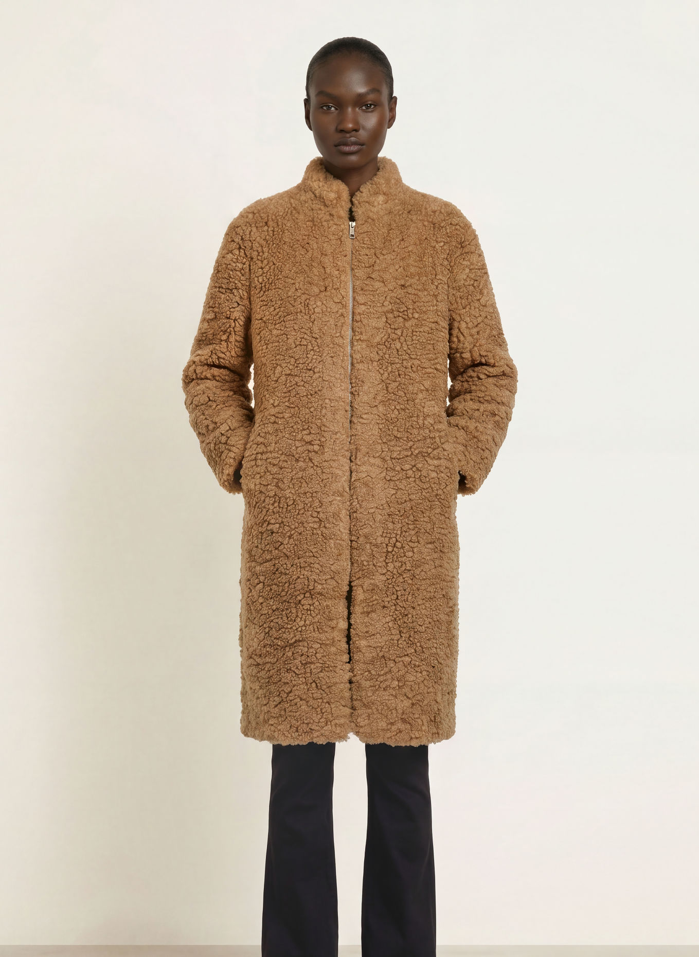 APPARIS Manteau en fourrure synthétique JUDE: CHAMEAU
