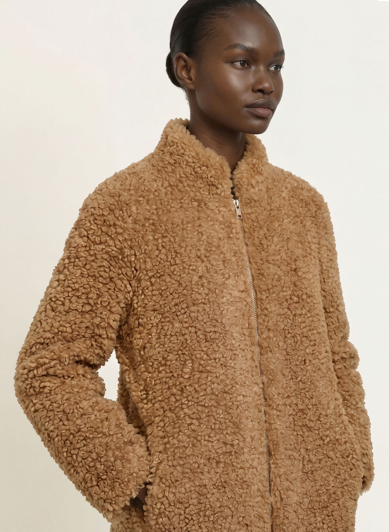 APPARIS Manteau en fourrure synthétique JUDE: CHAMEAU