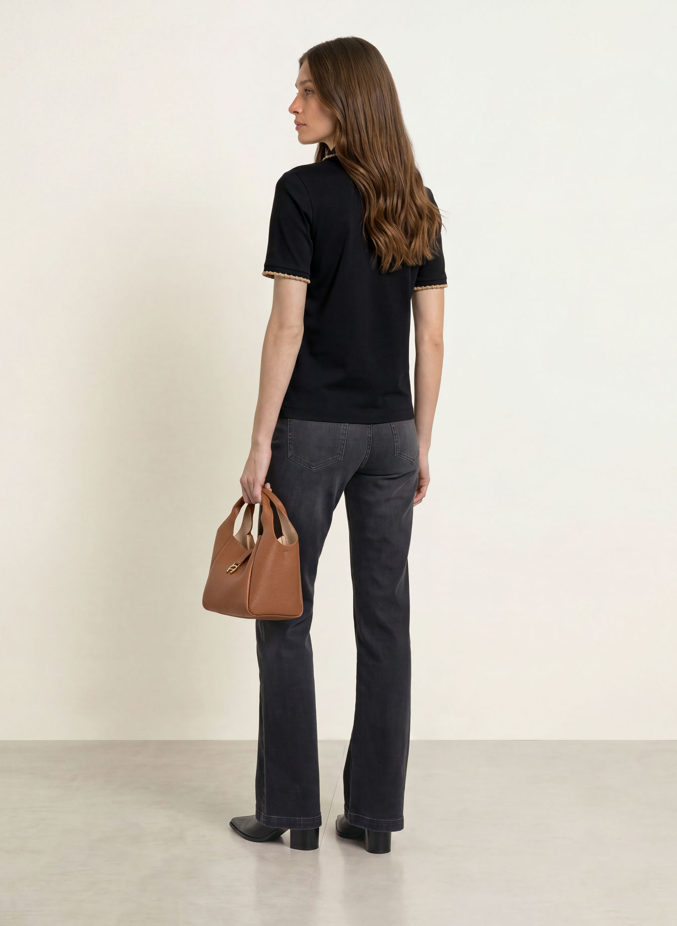 MARC CAIN Polo en jersey à volants: 900 black new