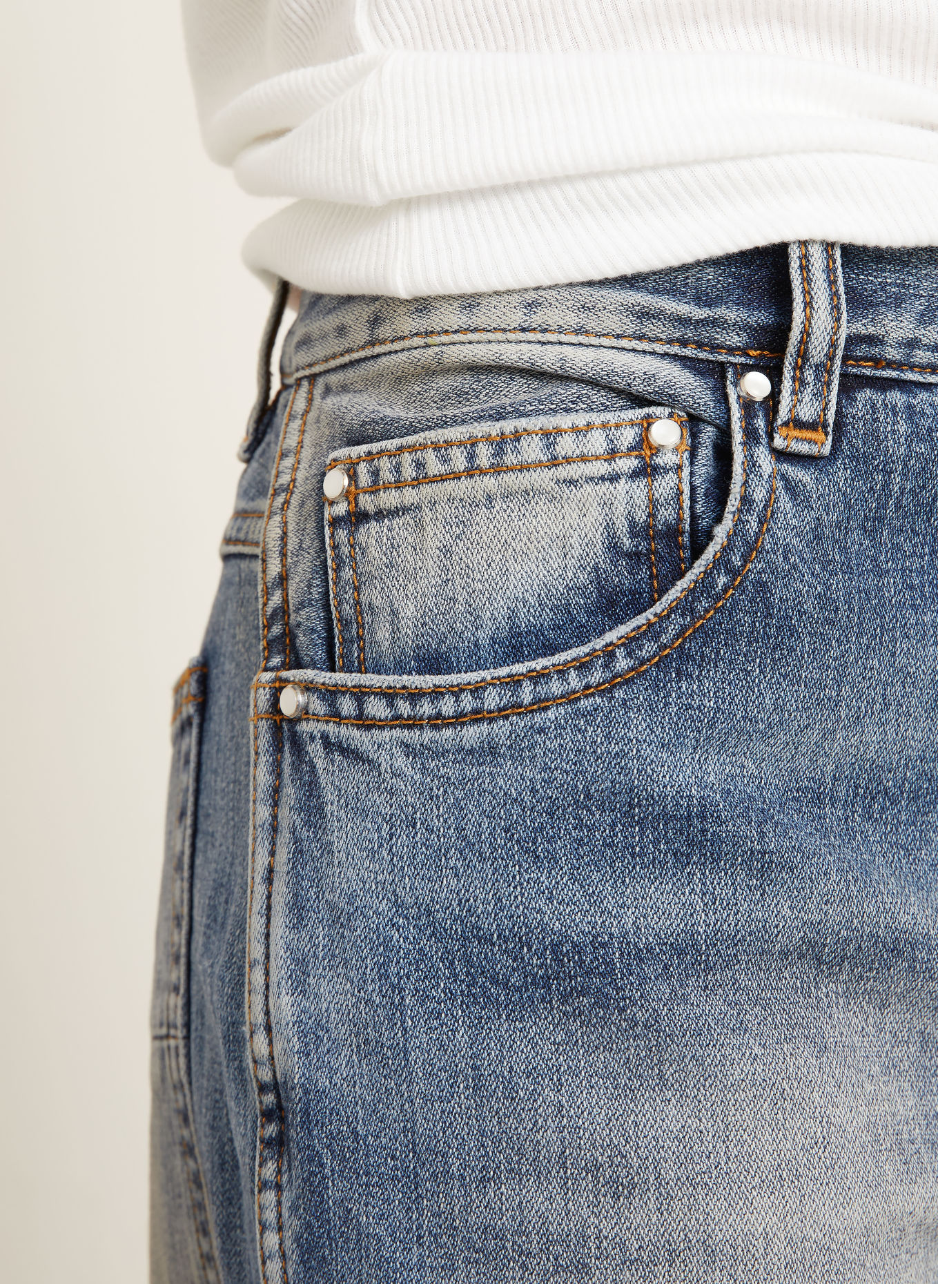 AMIRI Jeans MA FIT Regular Fit: 004S
Canyon Sky