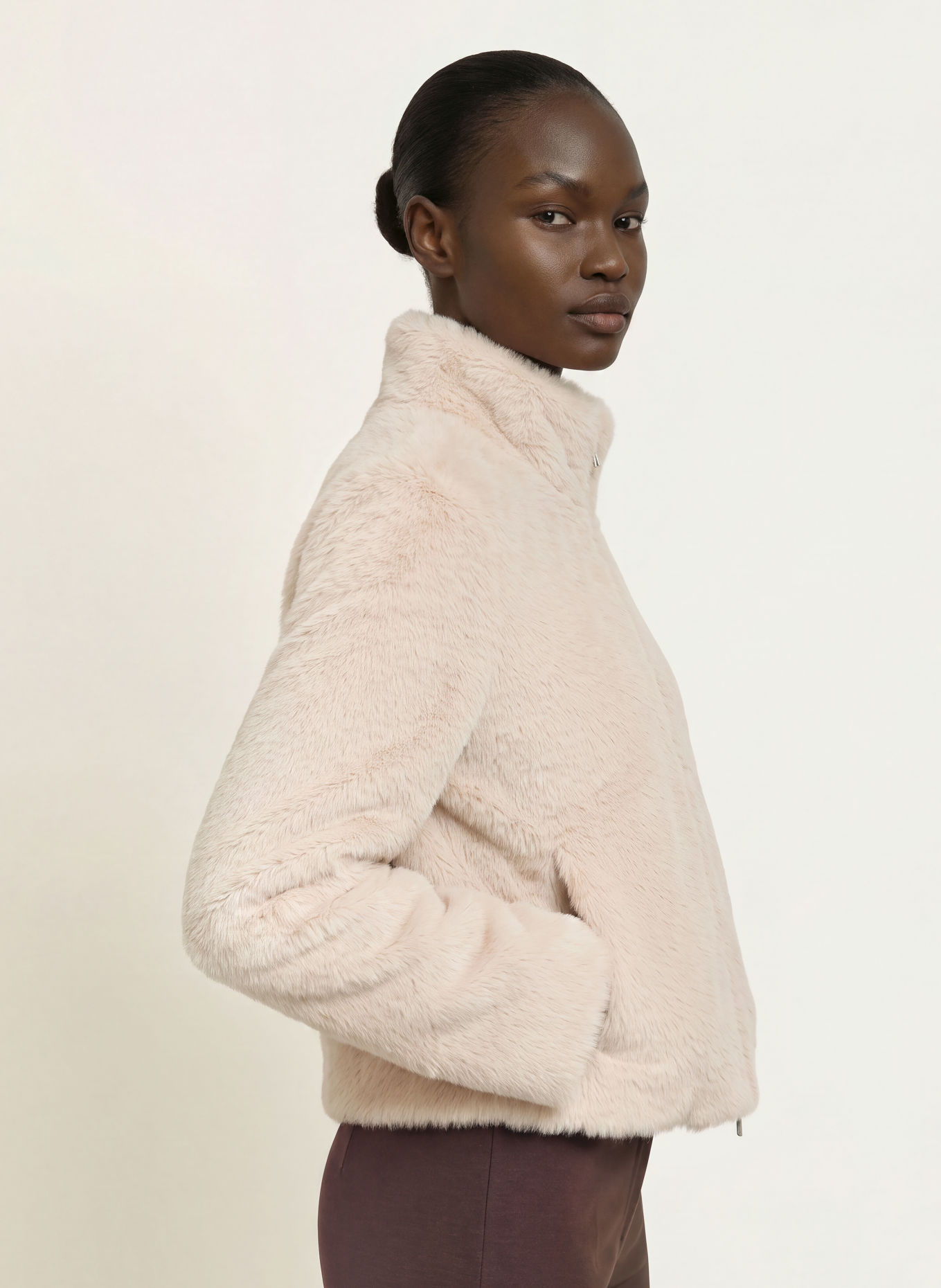MARC CAIN Faux Fur Jacket: 646 warm stone
