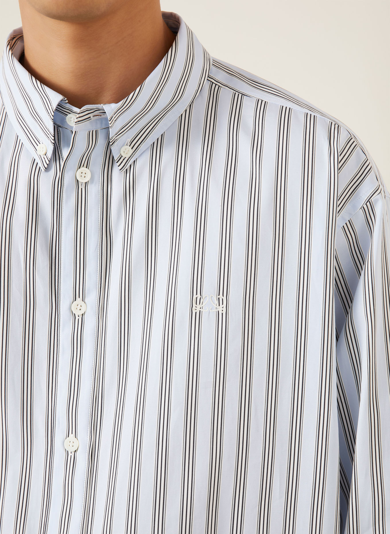 LOEWE Comfort Fit Shirt: LIGHT BLUE / WHITE / BLACK