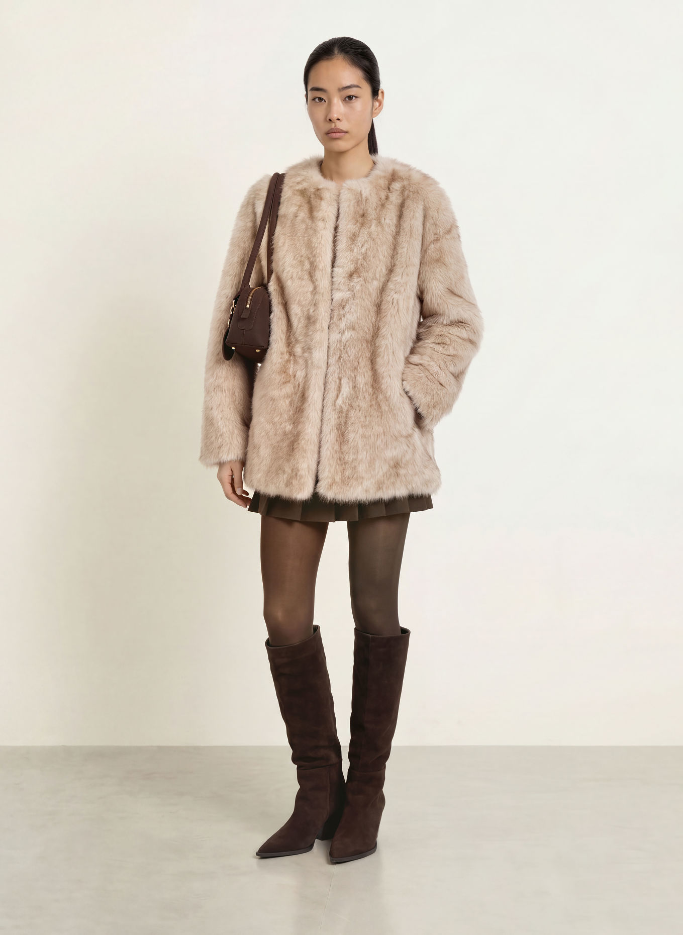 GUESS Faux Fur Coat: LIGHT BROWN
