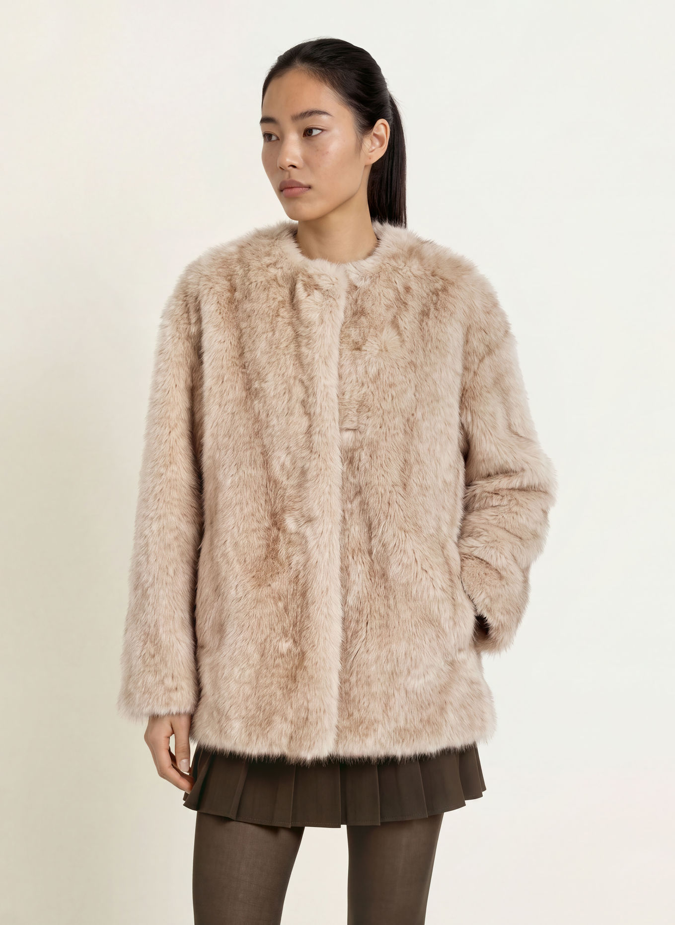 GUESS Faux Fur Coat: LIGHT BROWN