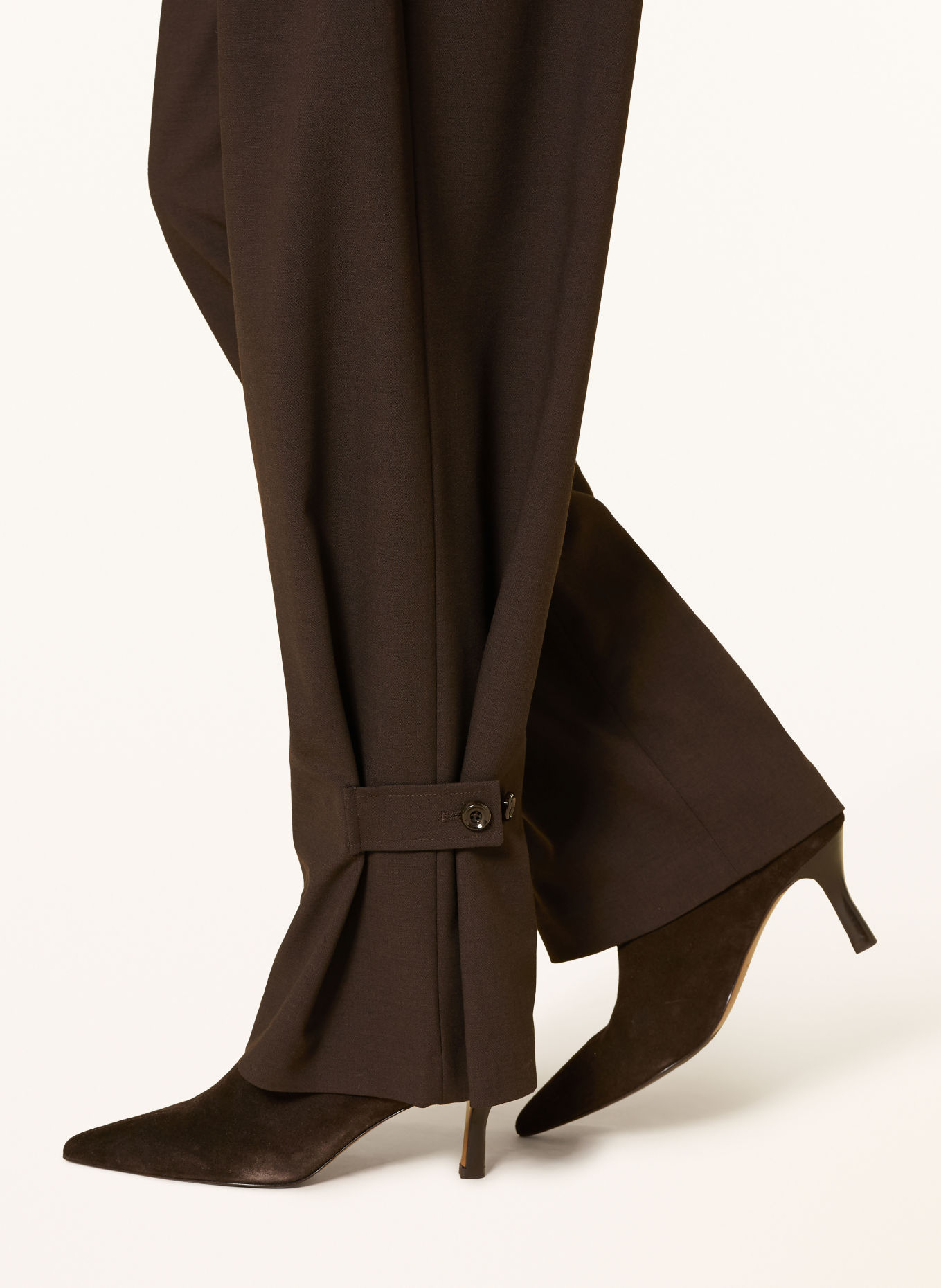 GUESS Trousers: DARK BROWN