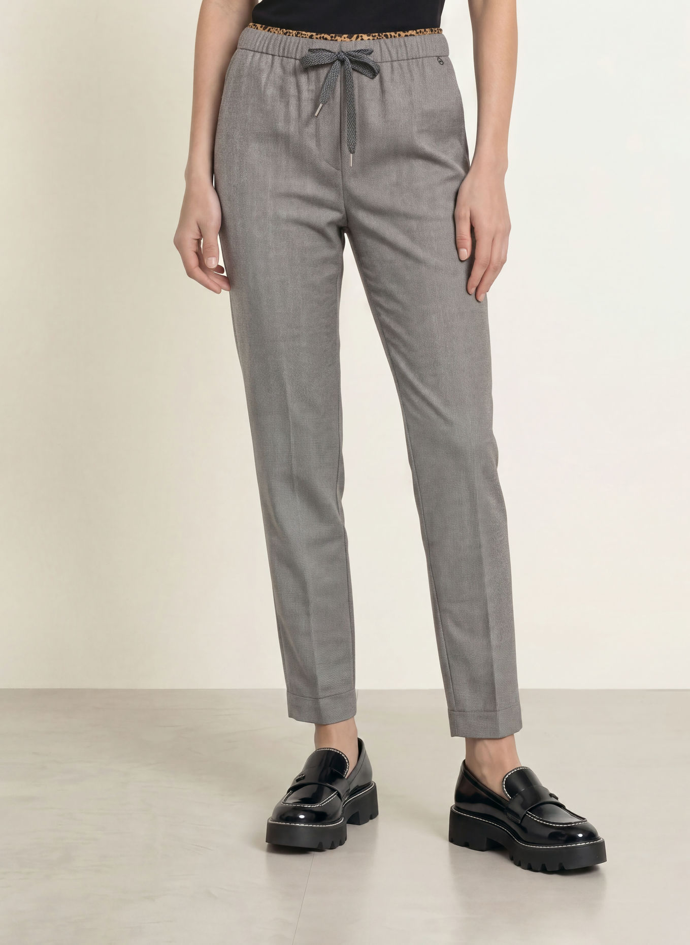 MARC CAIN Flanellen broek RHODOS in joggingstijl: 662 driftwood