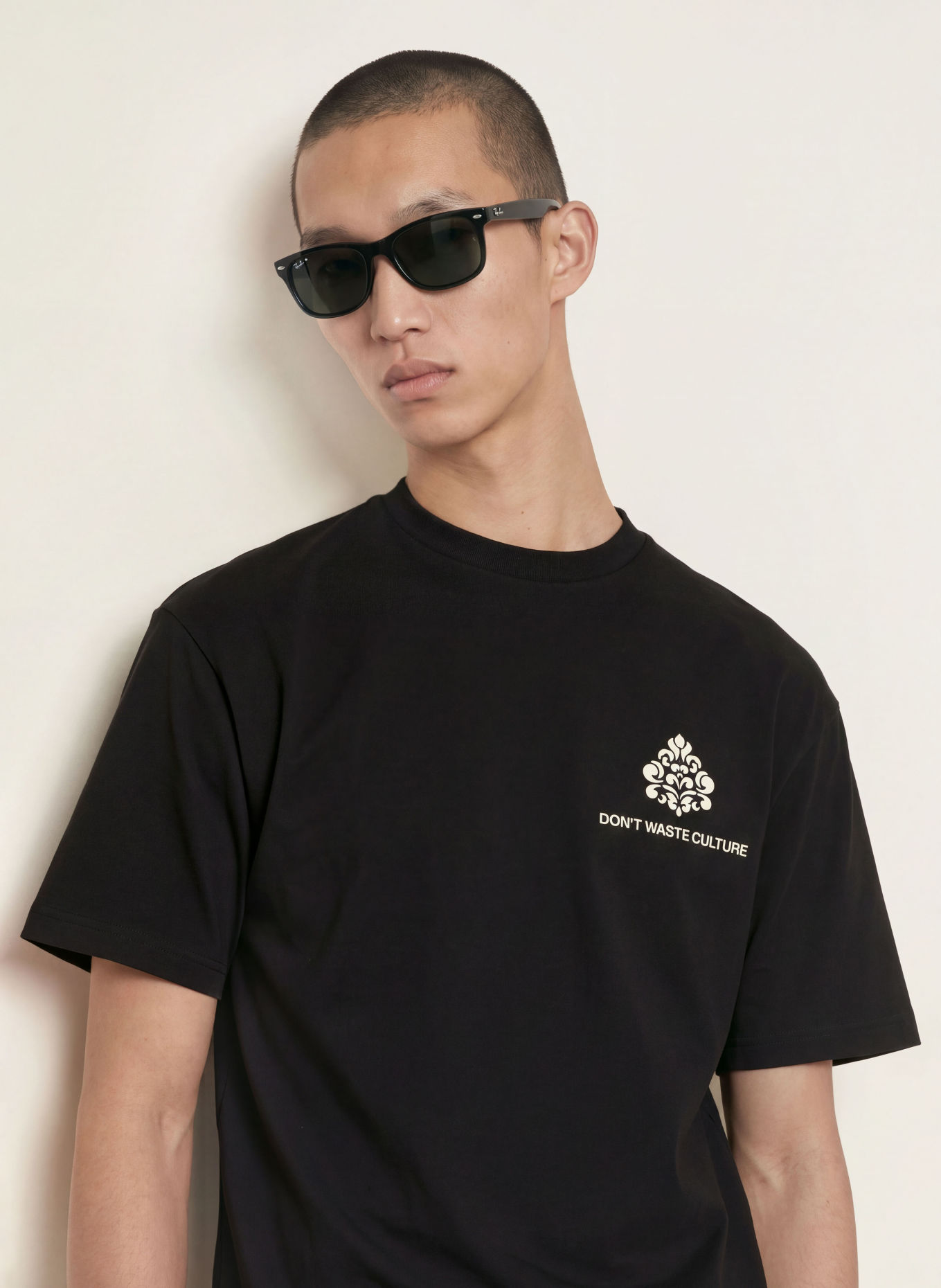 don't waste culture T-Shirt AZEMARI: SCHWARZ