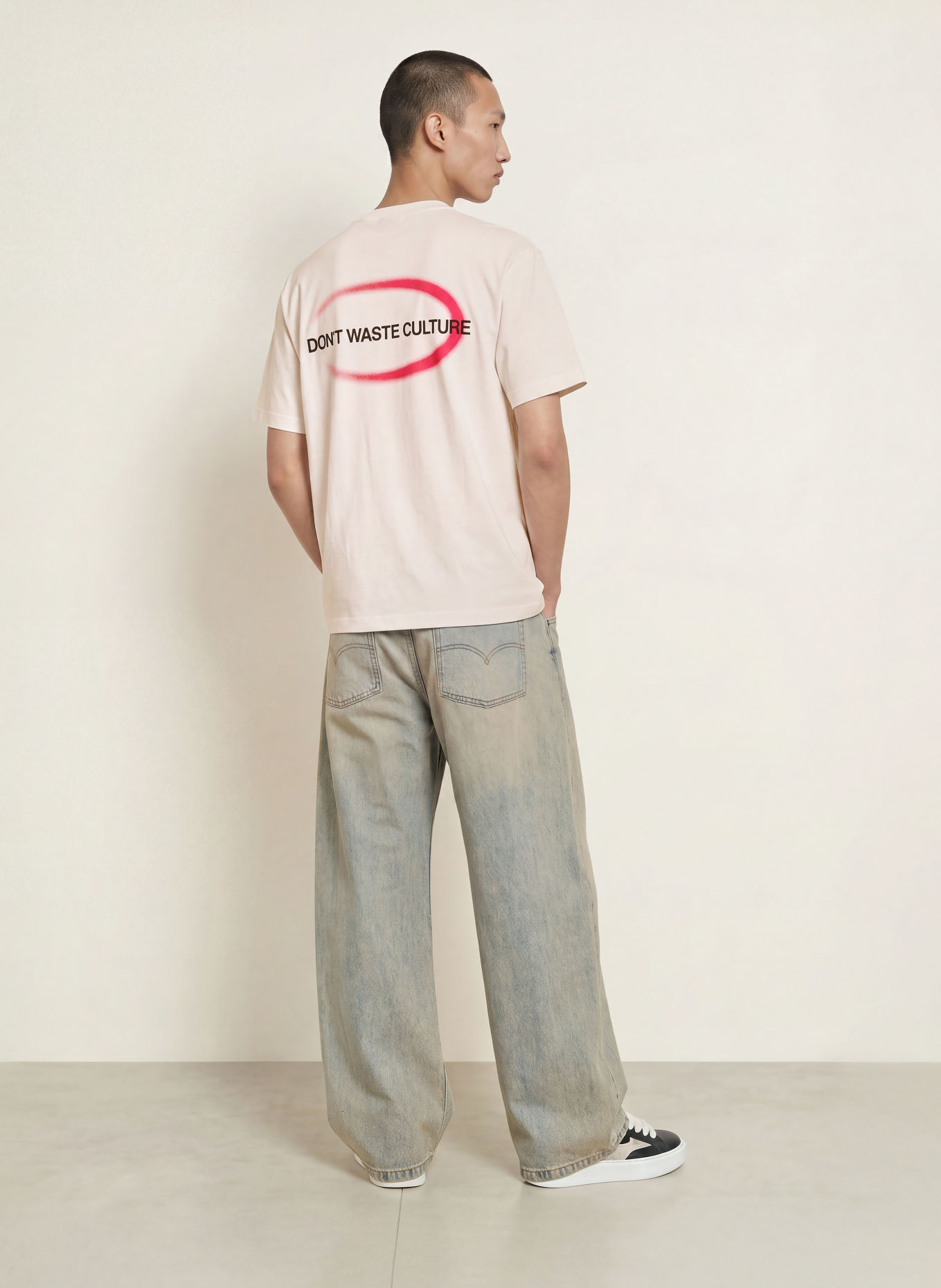 don't waste culture T-Shirt LIRA: WEISS