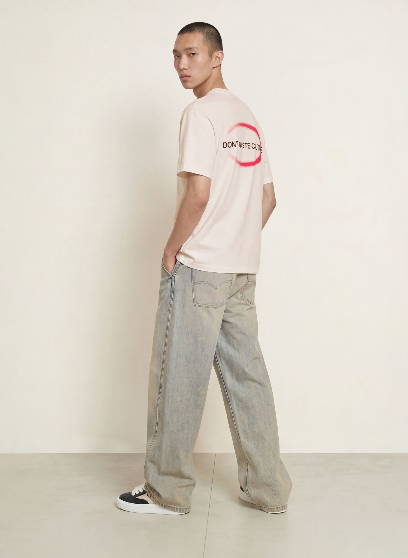 don't waste culture T-Shirt LIRA: WEISS