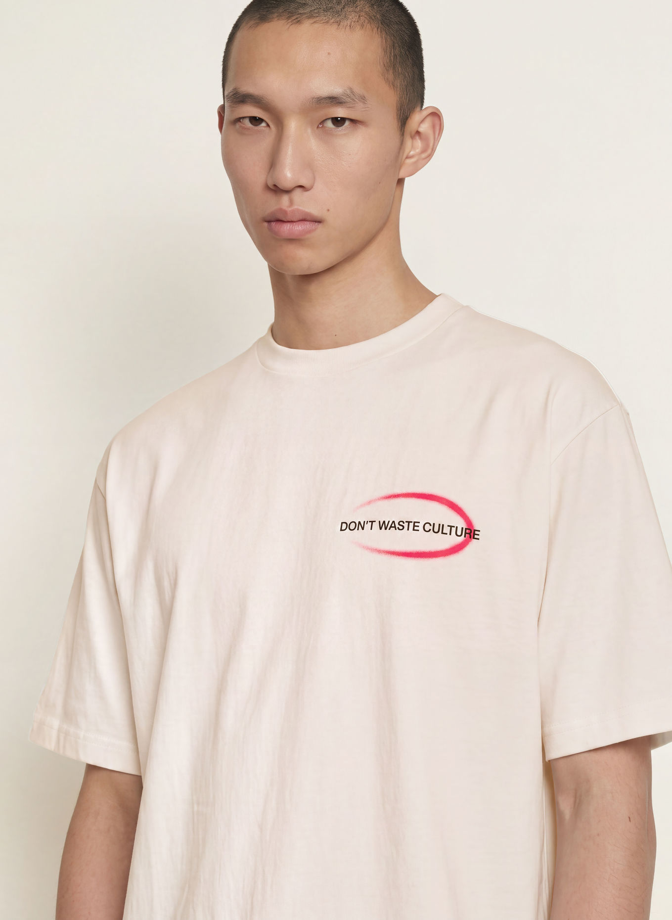 don't waste culture T-Shirt LIRA: WEISS