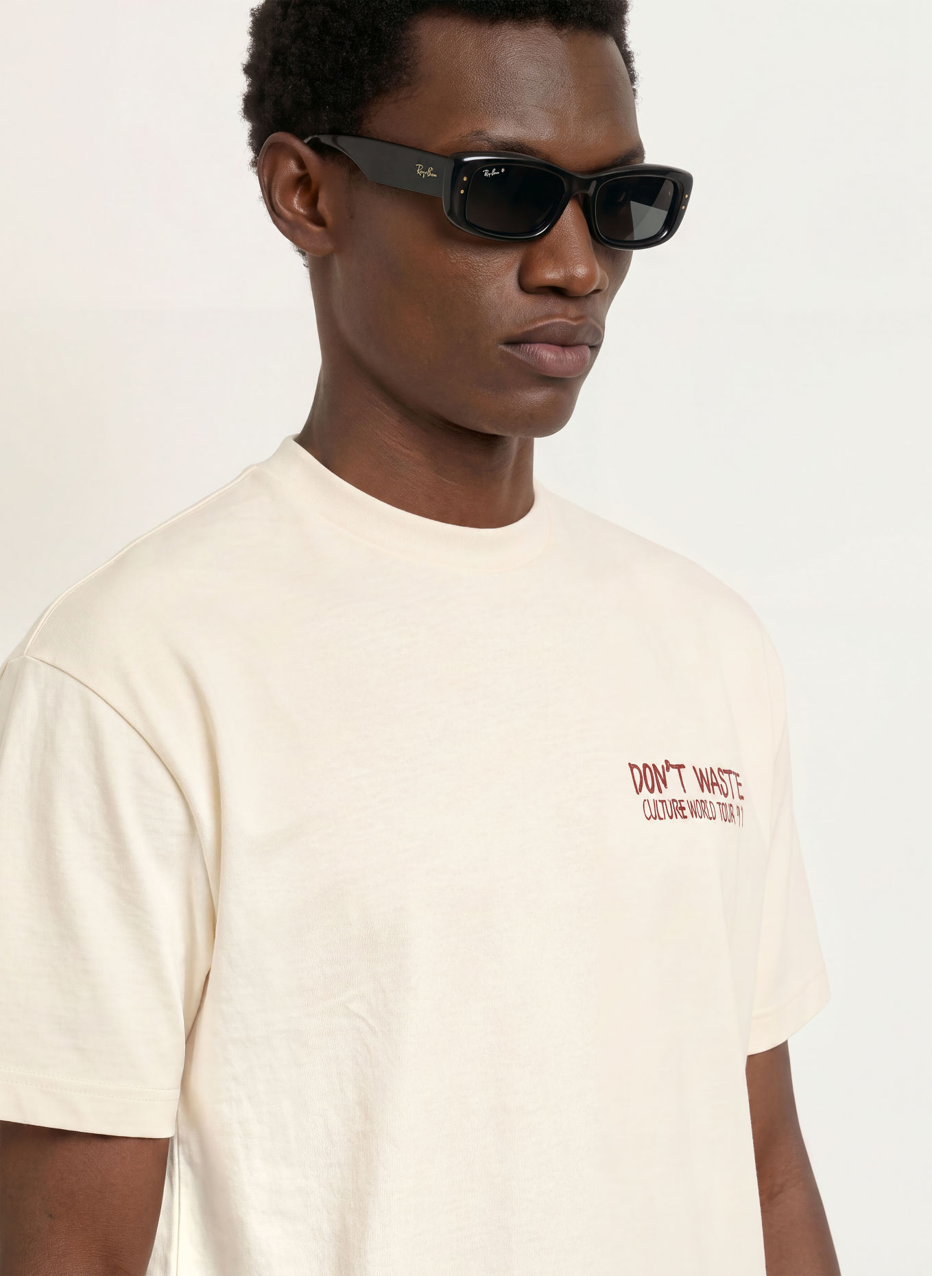 don't waste culture T-Shirt JOVI: CREME / DUNKELROT