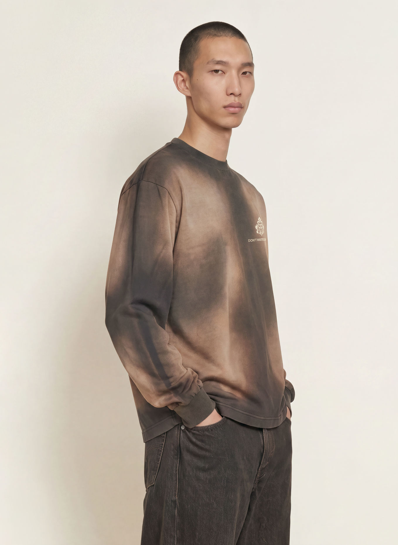 don't waste culture Longsleeve FADE: DUNKELGRAU / TAUPE