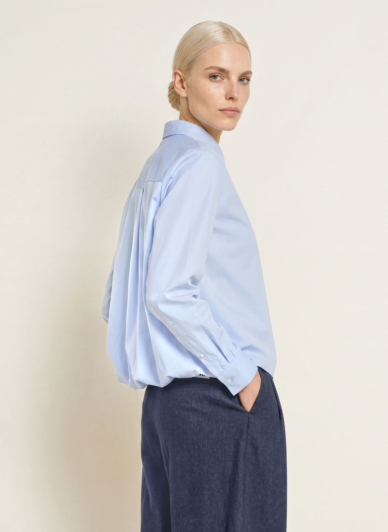 TONNO & PANNA Blusenshirt: HELLBLAU