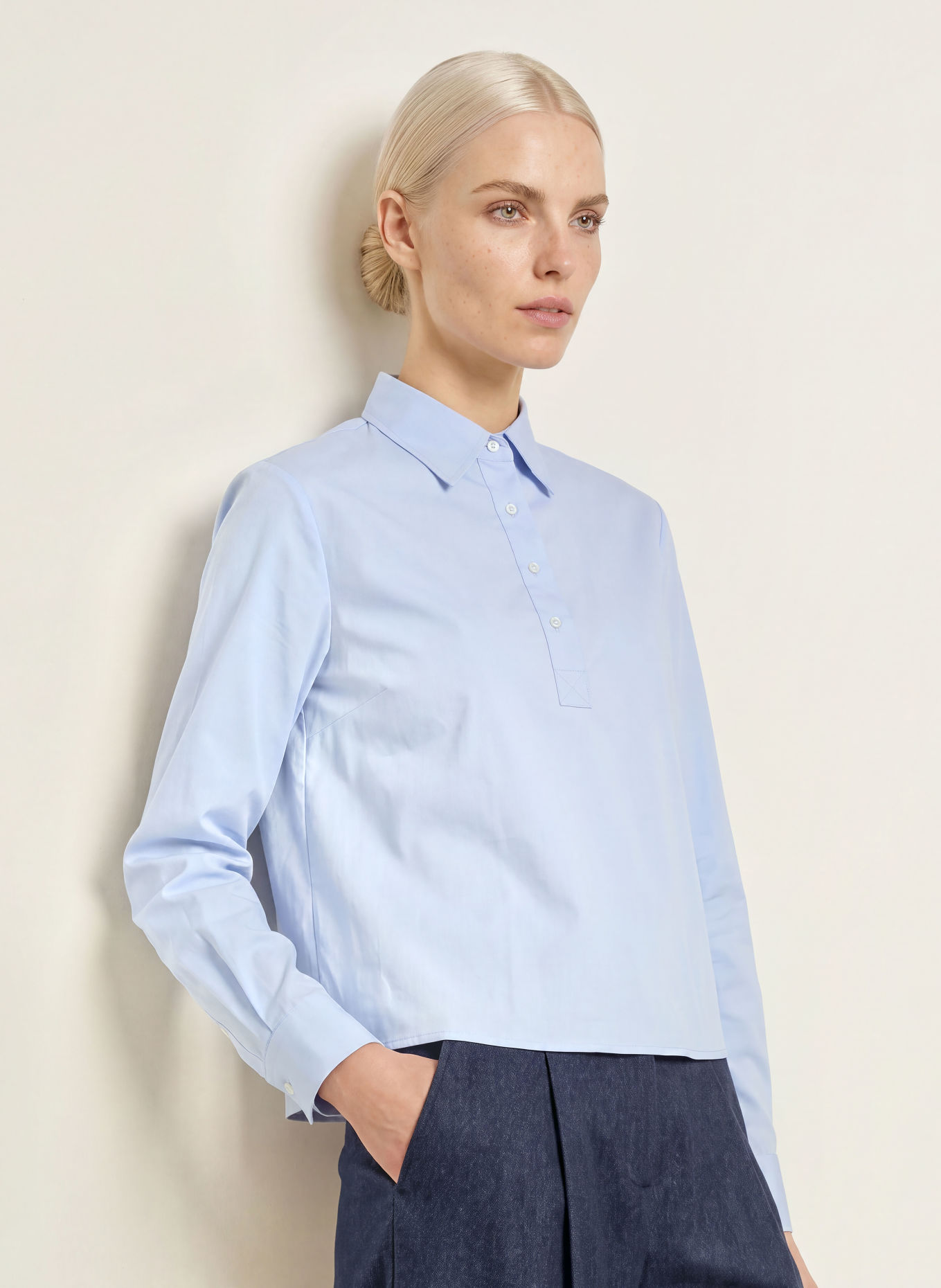 TONNO & PANNA Blusenshirt: HELLBLAU