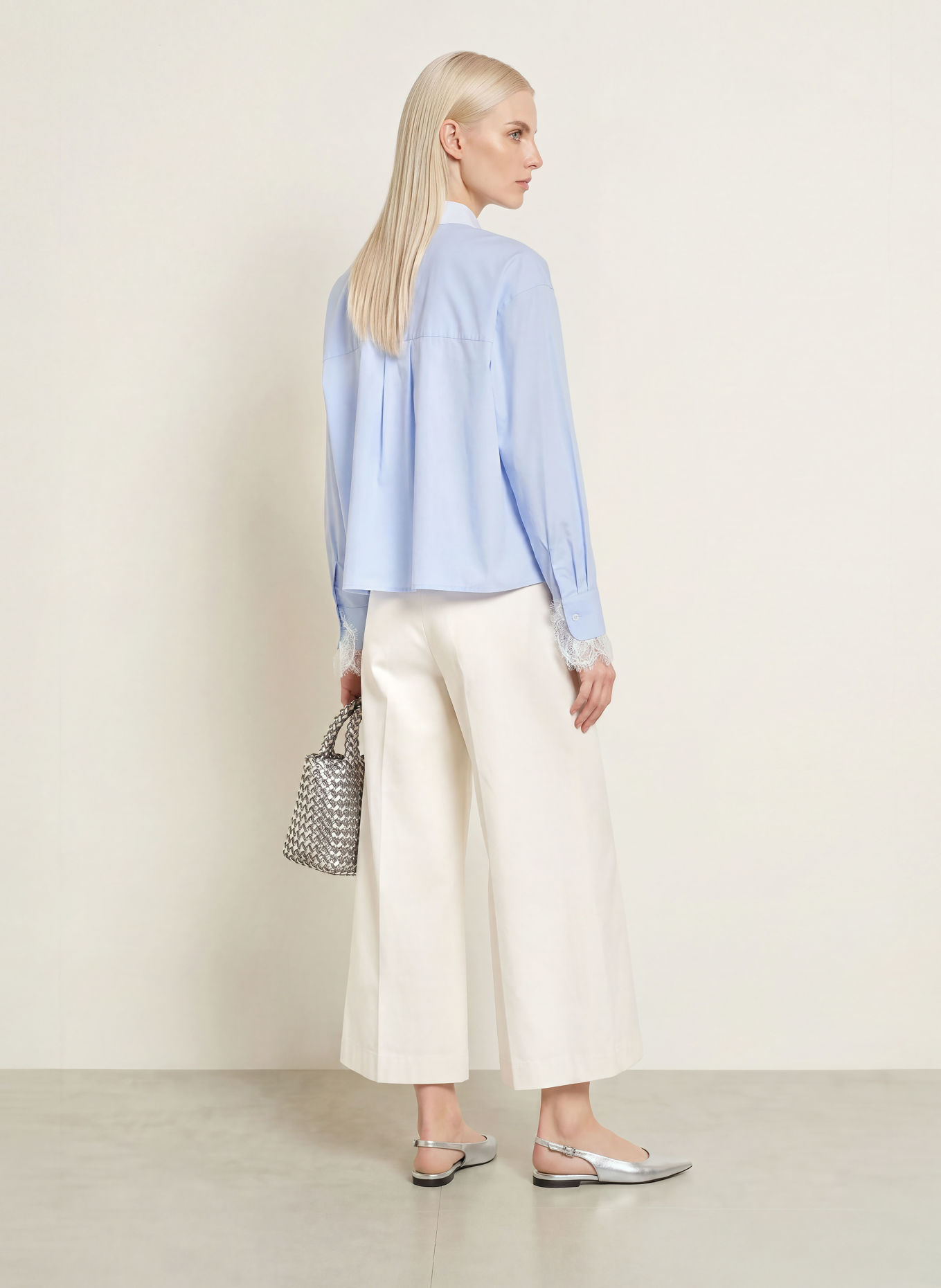 TONNO & PANNA Hemdbluse mit Spitze: HELLBLAU