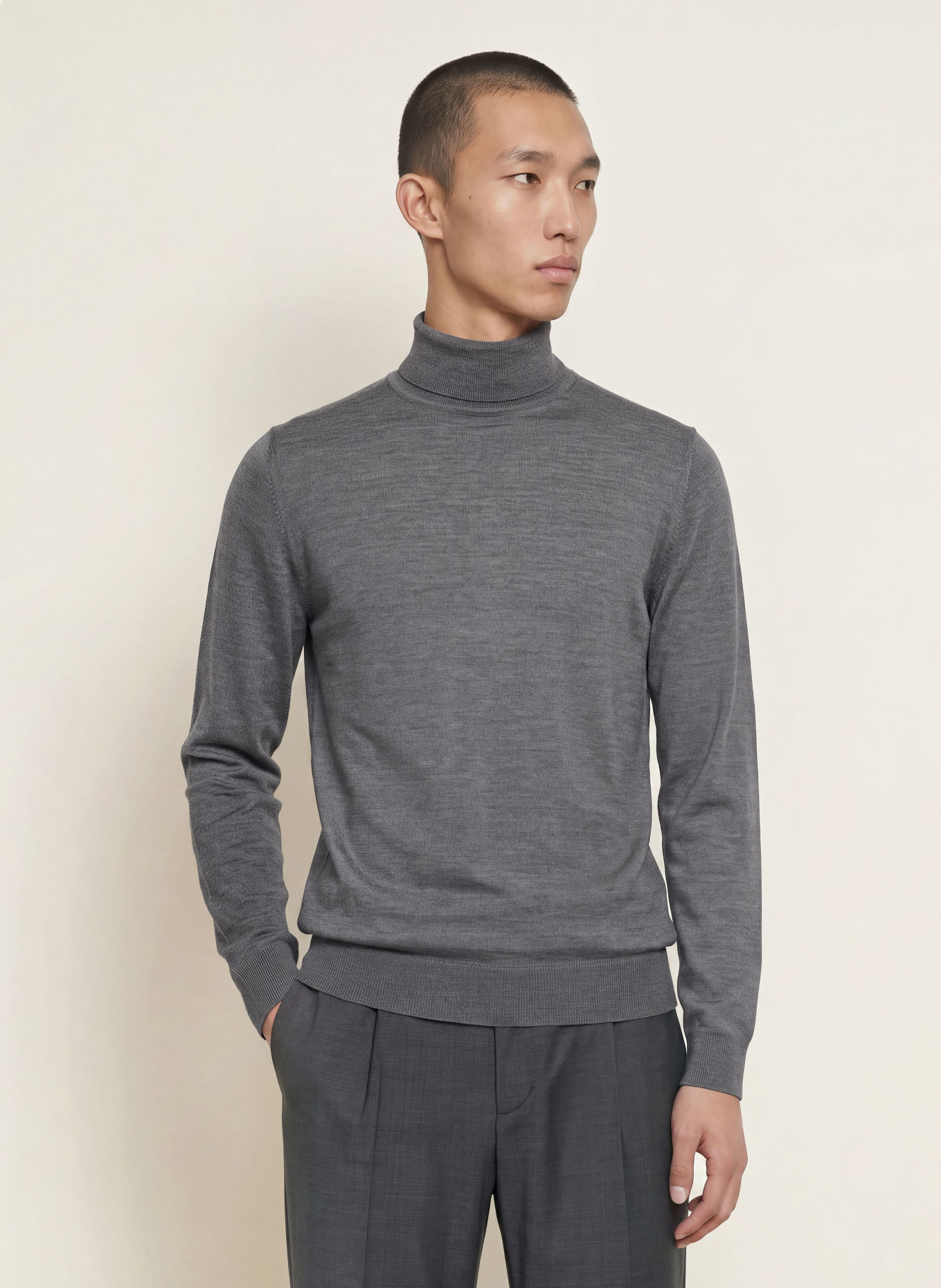 DRESSLER Coltrui: GRIJS