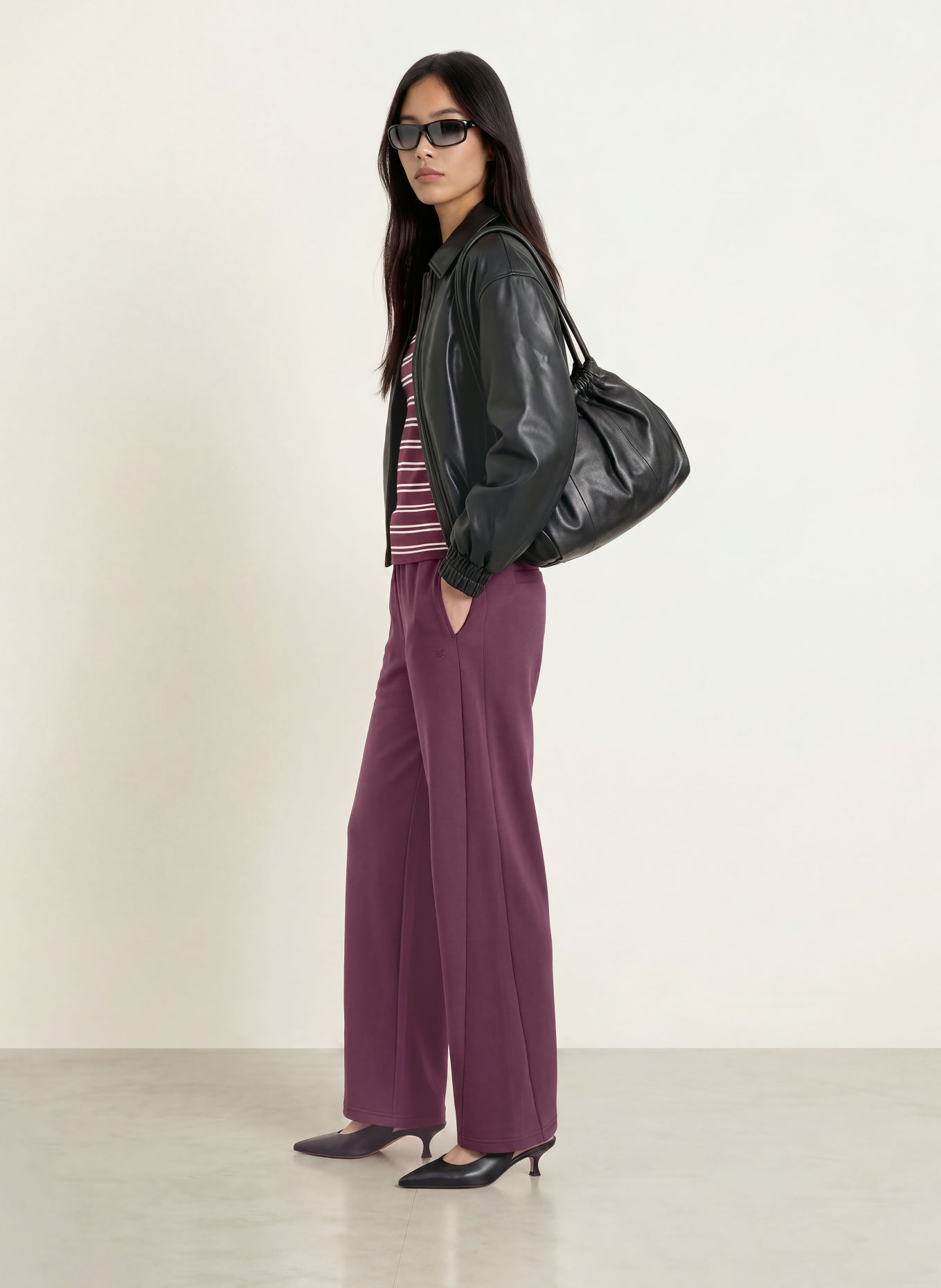 ELIAS RUMELIS Sweatpant REENA: DONKERPAARS
