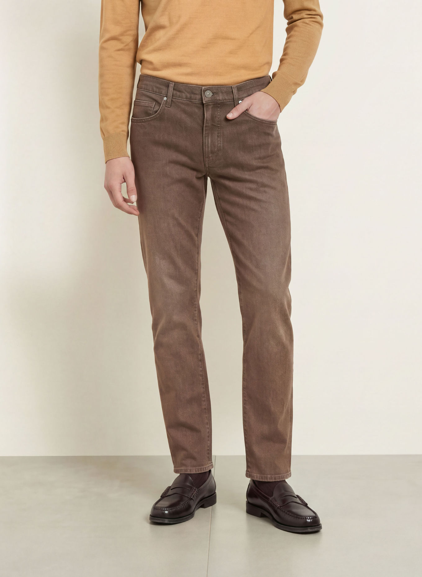 BRAX Blugi CHUCK Modern Fit: 52 chocolate