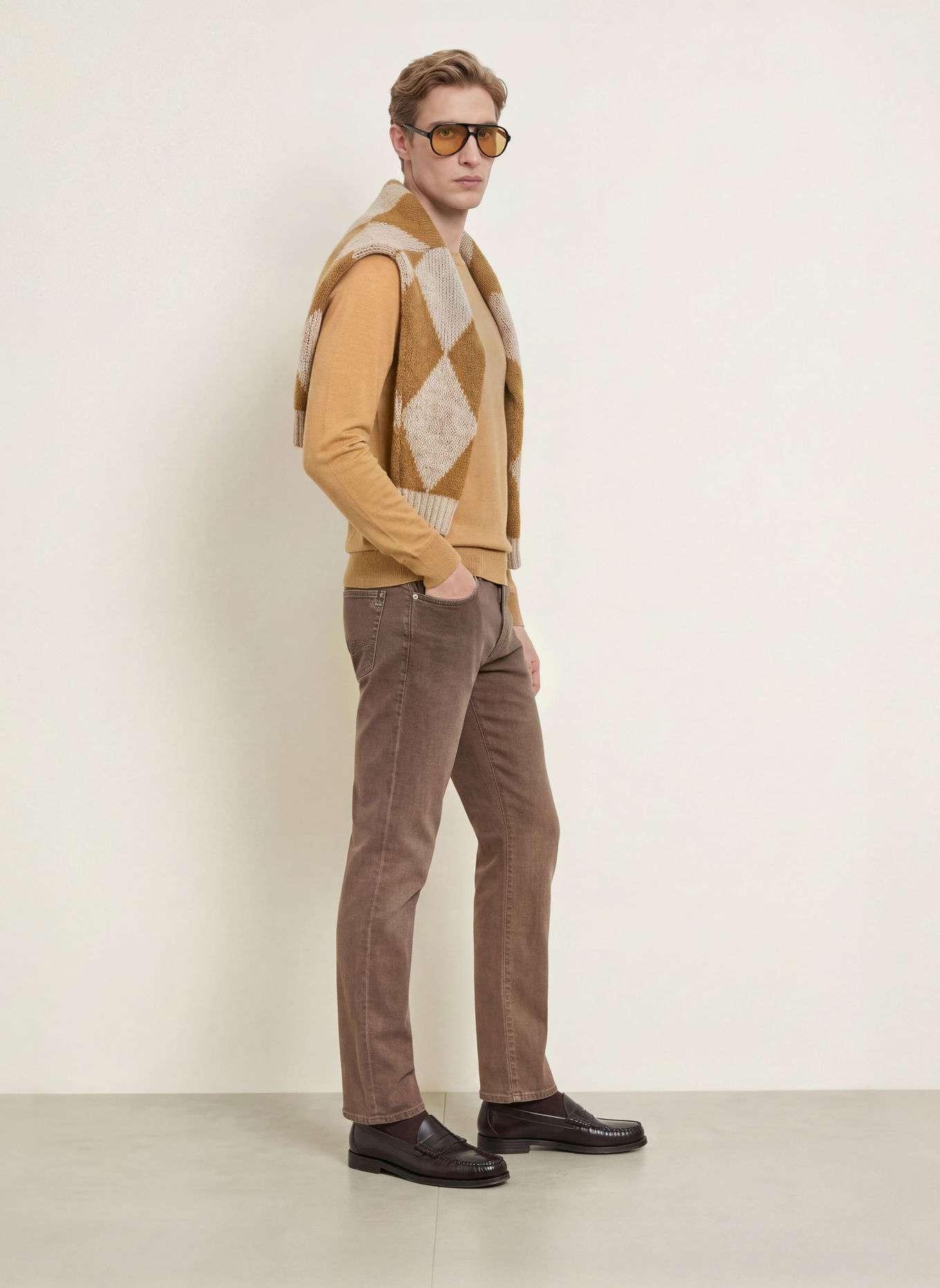 BRAX Blugi CHUCK Modern Fit: 52 chocolate