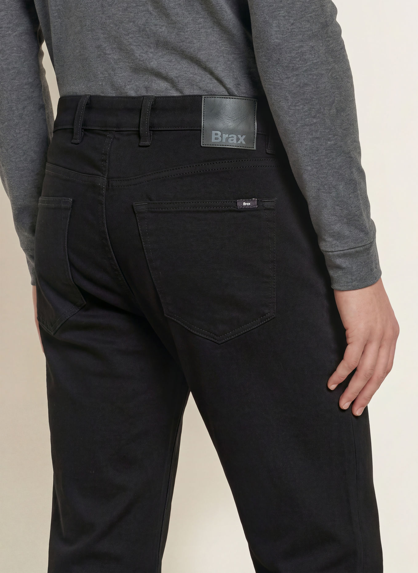 BRAX Jeans CLINT Relaxed Straight Fit: 02 CLEAN BLACK