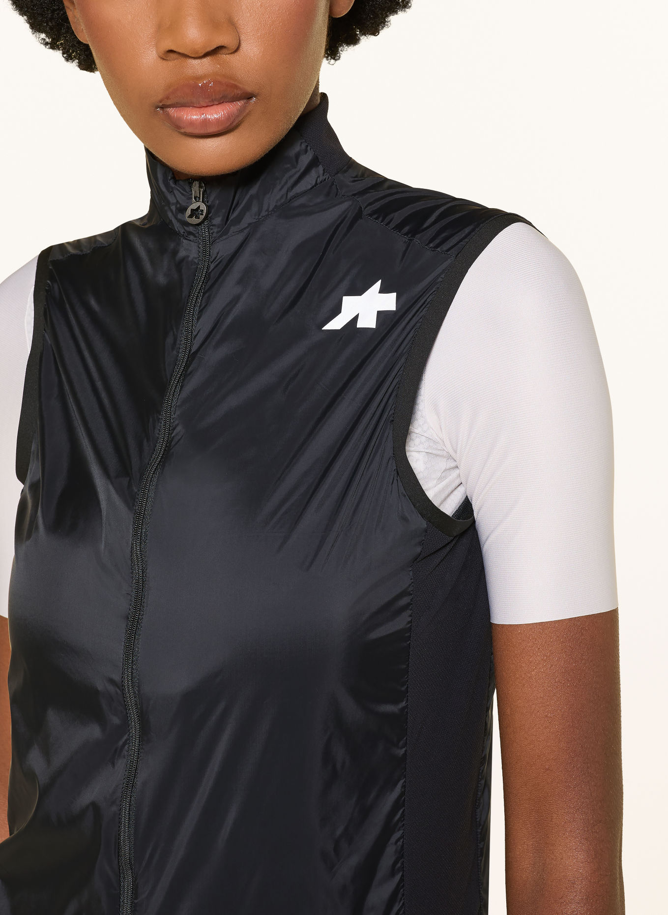 ASSOS UMA GT S11 Cycling vest: BLACK