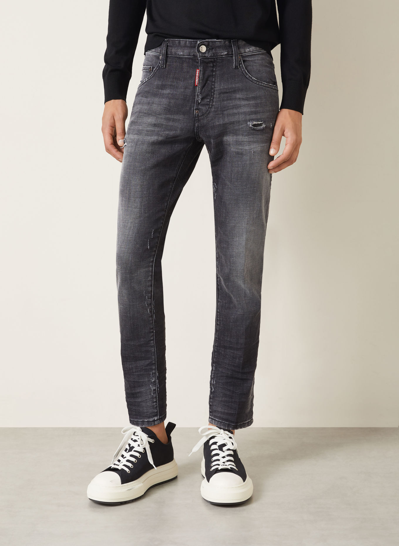 DSQUARED2 Jeans SKATER Extra Slim Fit: 900 BLACK