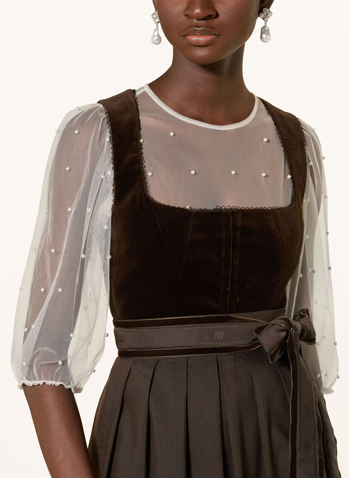 RIANI Dirndlbluse aus Tüll mit 3/4-Arm und Schmuckperlen: CREME