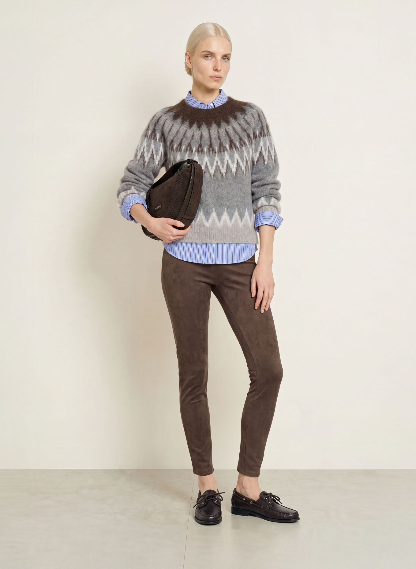 darling harbour Pantalon aspect cuir: DARK BROWN