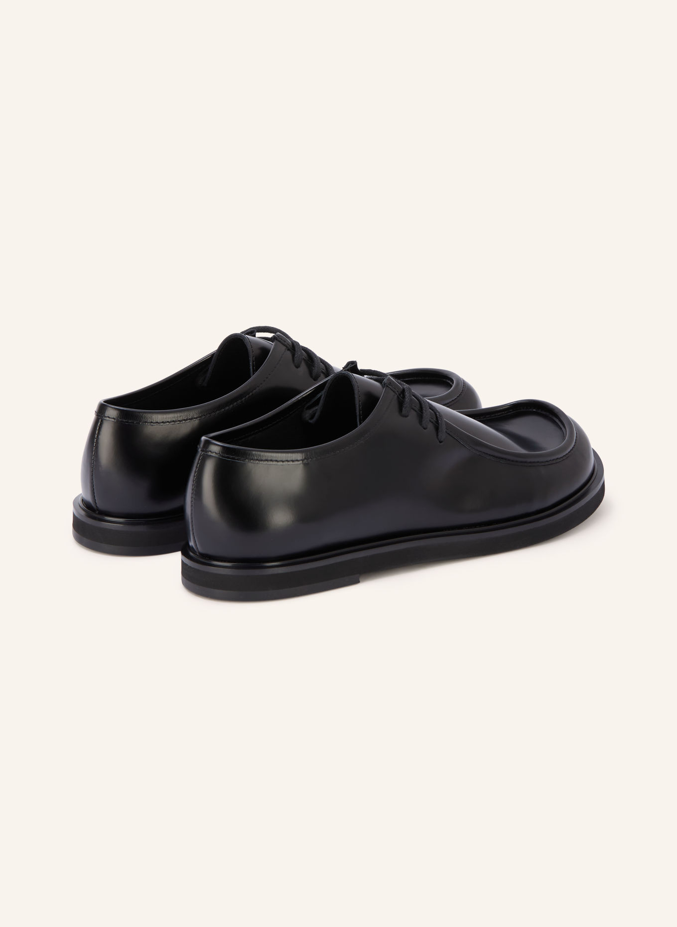 THEA MIKA Veterschoenen OLIAS: ZWART