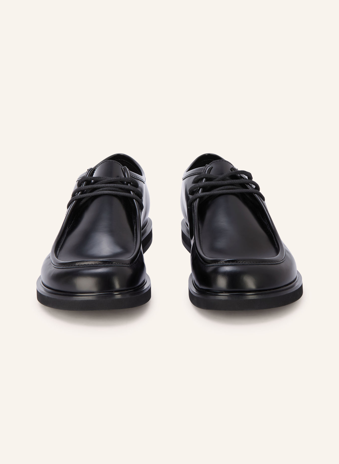THEA MIKA Veterschoenen OLIAS: ZWART