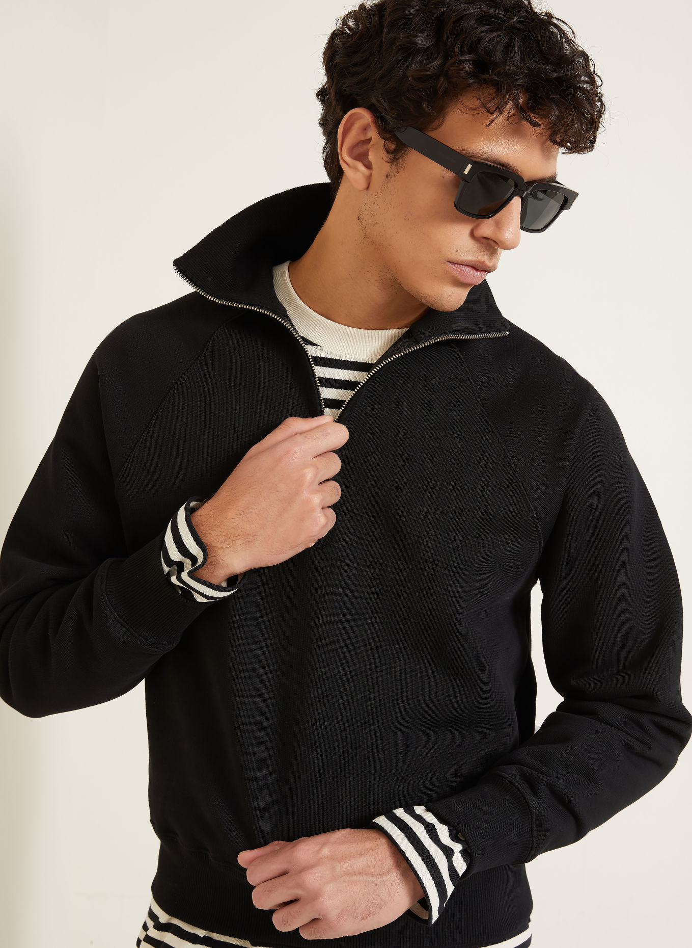AMI PARIS Sweat-Troyer: SCHWARZ