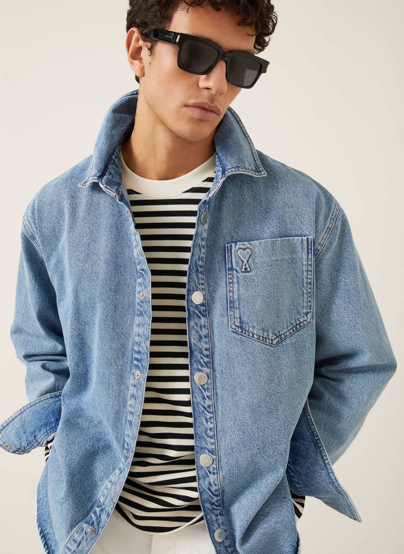 AMI PARIS Džínová košile Slim Fit: TMAVĚ MODRÁ