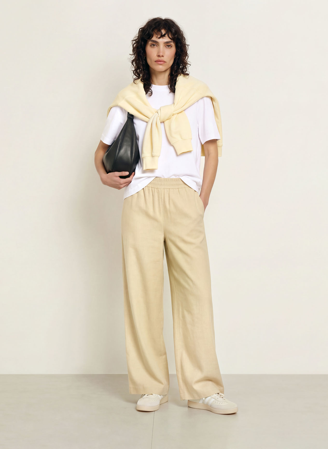 DRYKORN T-shirt QIRA: WIT