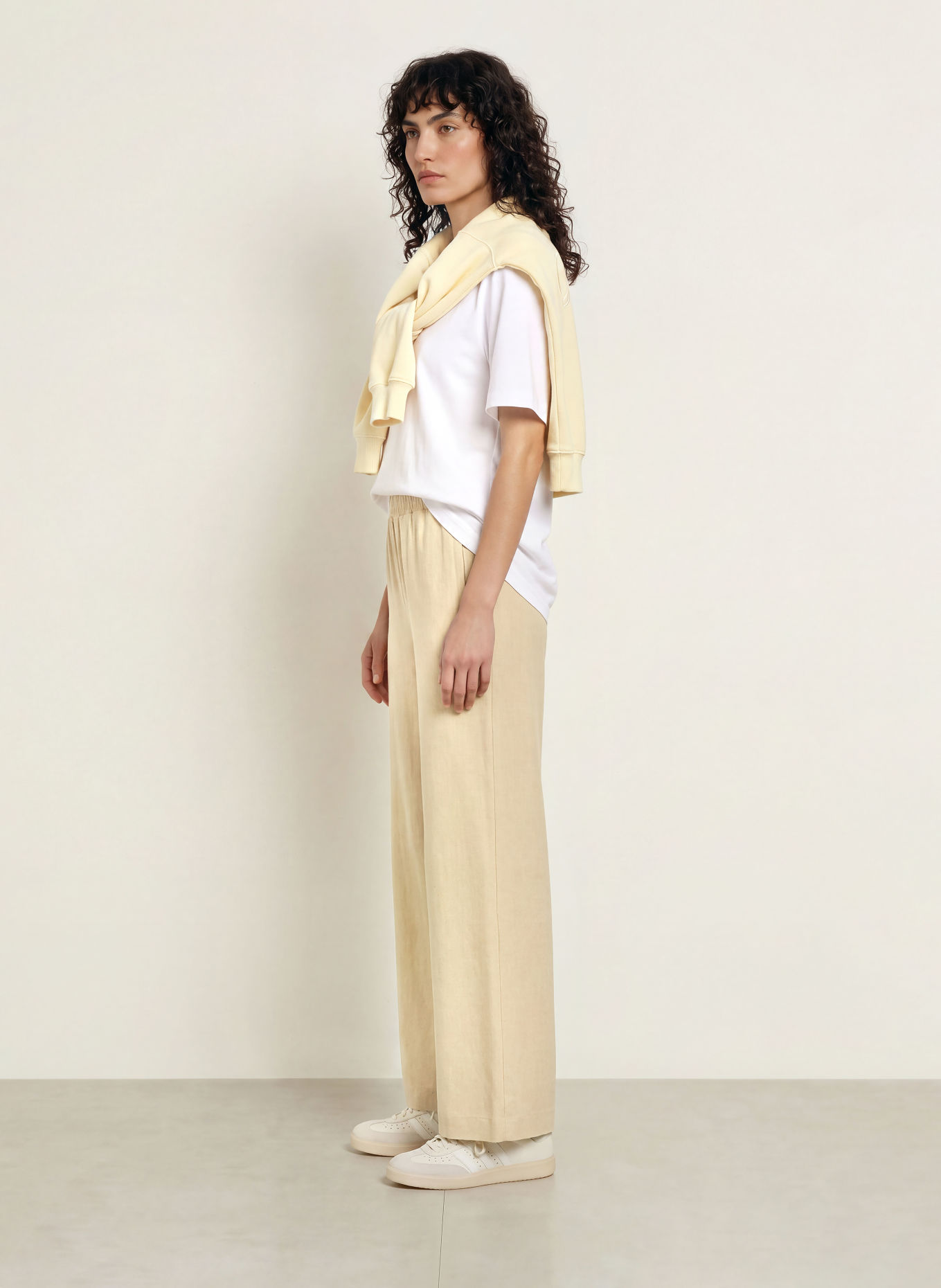 DRYKORN T-shirt QIRA: WIT