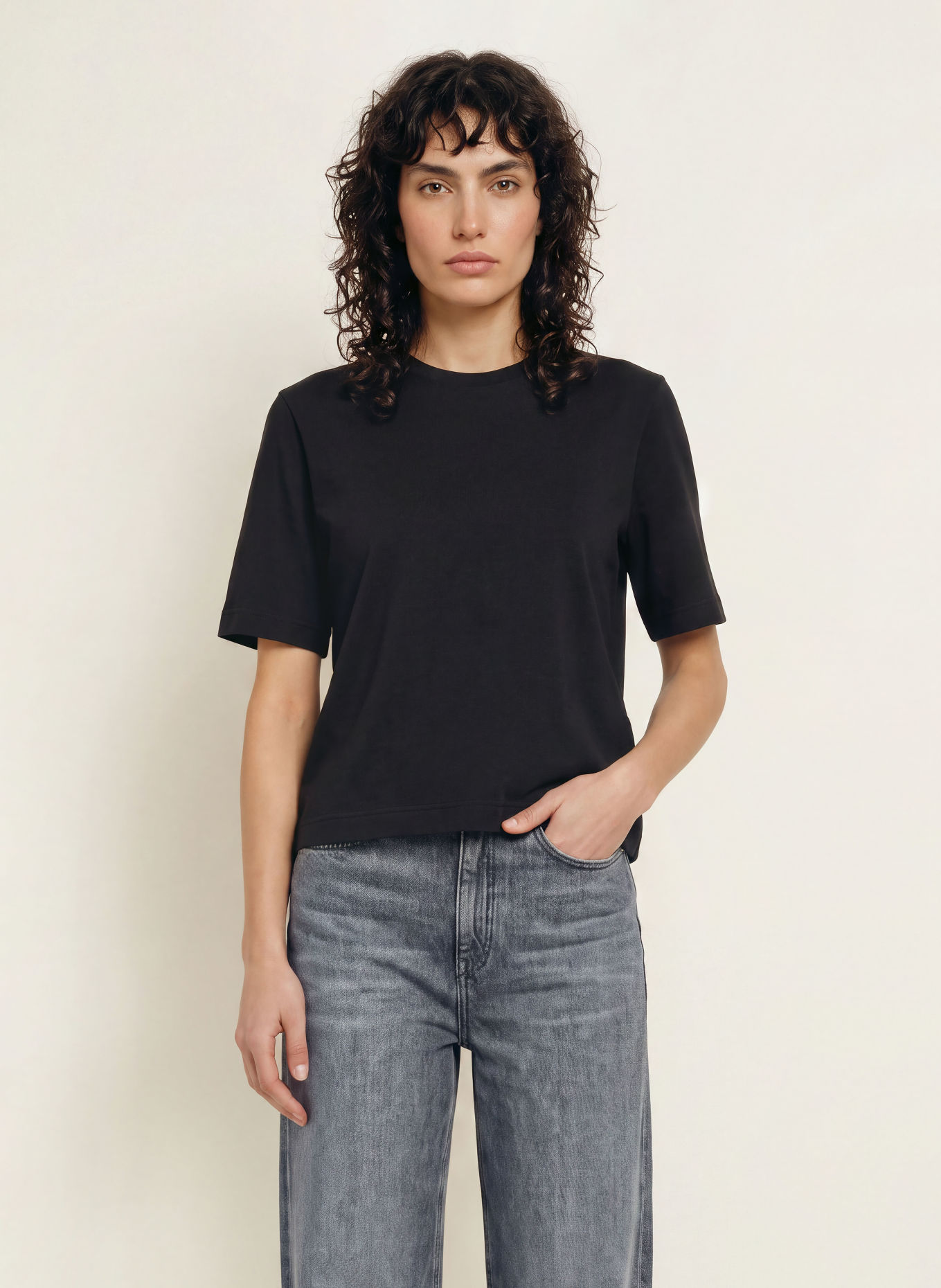DRYKORN QIRA T-shirt: BLACK